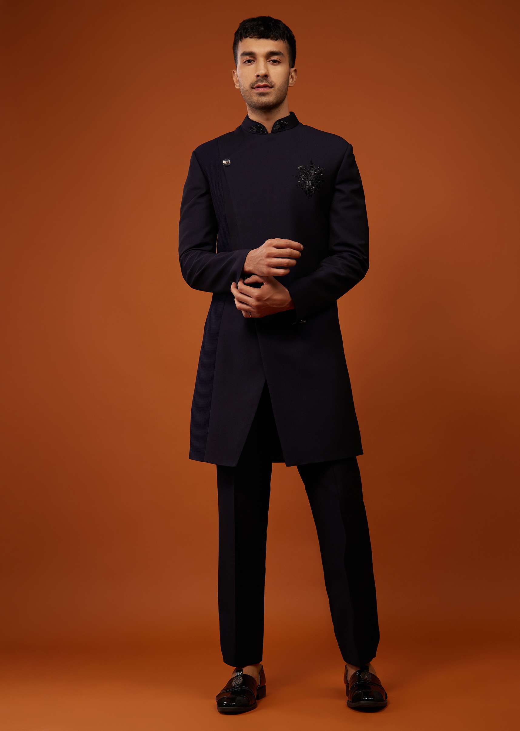 navy_blue_indo-western_embroidered_sherwani-sg134598_4_b67bc5e1-3d9e-41cc-98f4-e61e319b477e.jpg