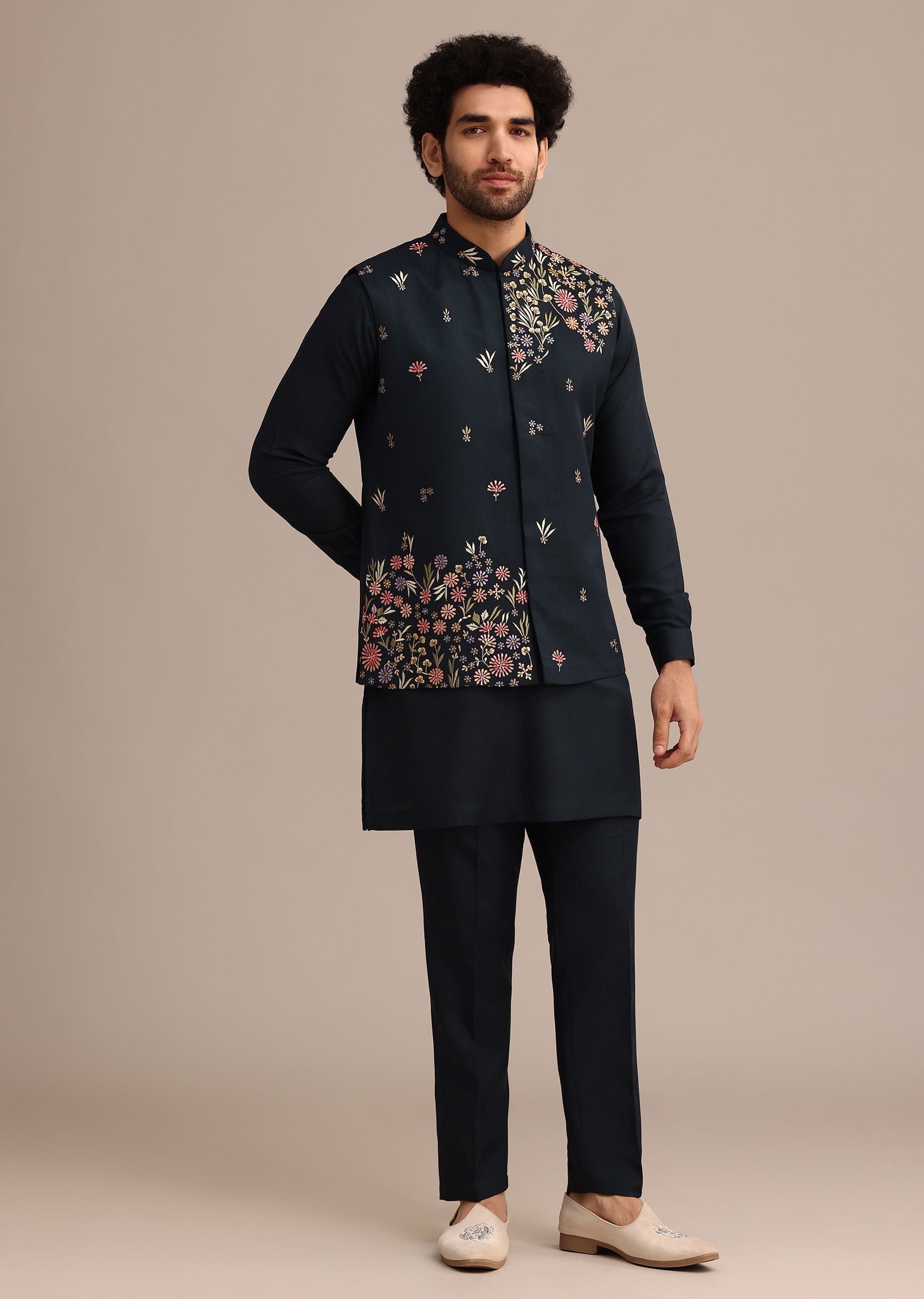 navy_blue_kurta_jacket_set_with_floral_embroidered_motifs-sg272992_2_bdadb5a7-3cff-4c98-af9c-936b70b9cbca.jpg