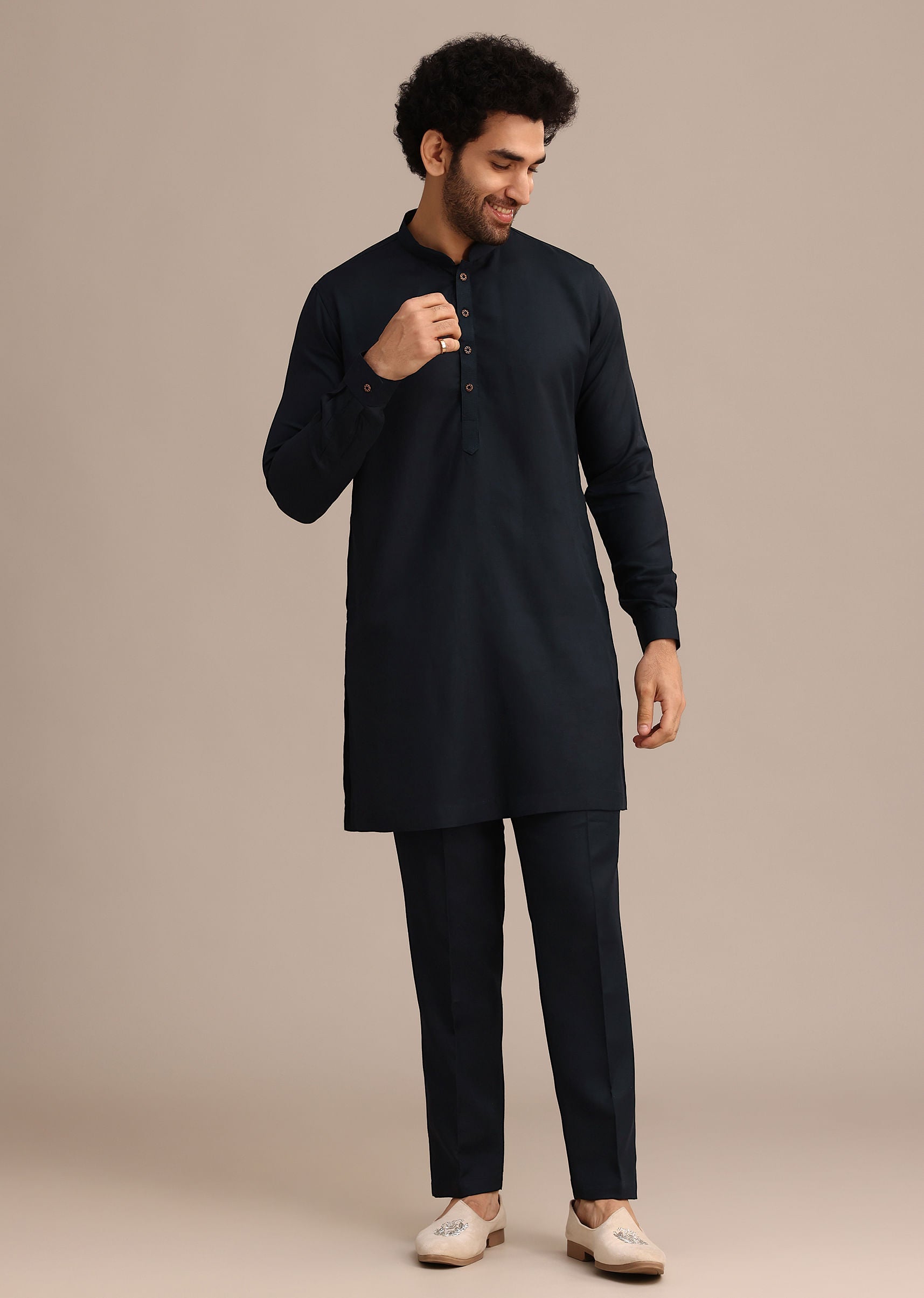 navy_blue_kurta_jacket_set_with_floral_embroidered_motifs-sg272992_5_c52d87d6-4b94-405e-85f7-8a87b466f8cb.jpg