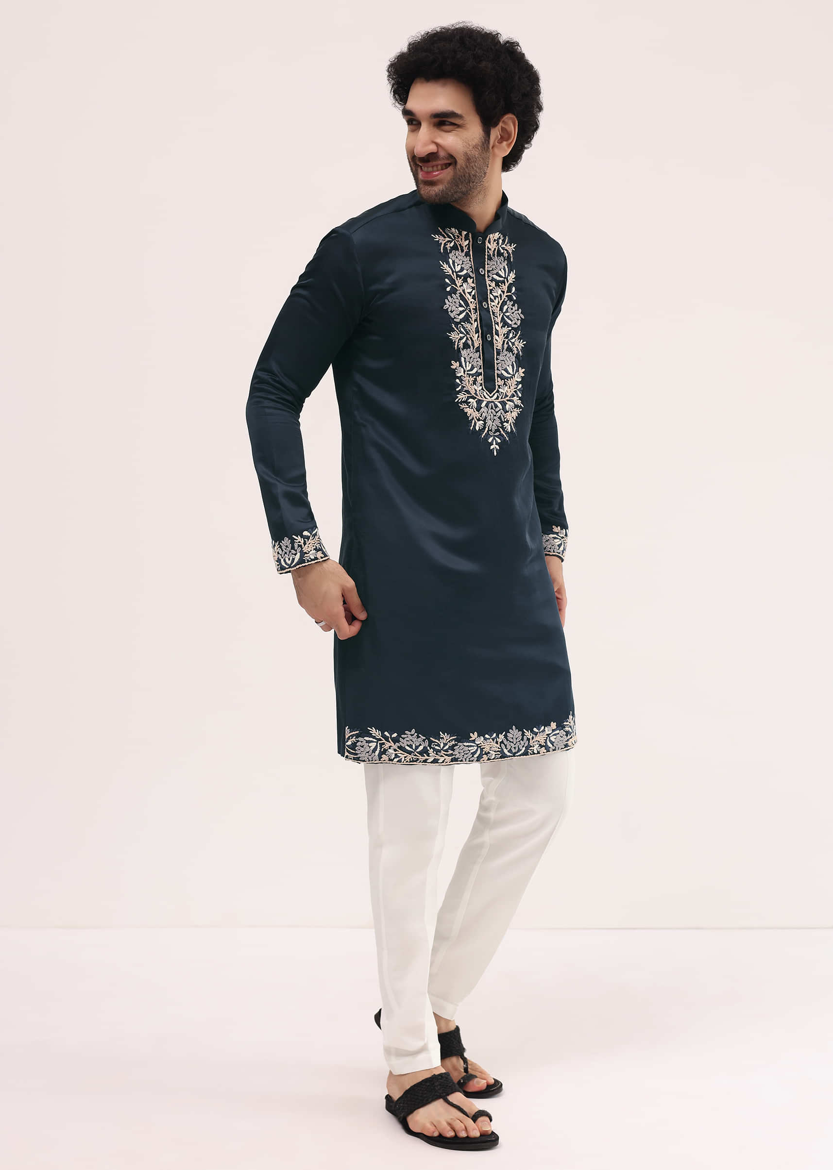 navy_blue_linen_kurta_set_in_resham_work_for_men-sg228934_7_520dace4-8e17-485e-a8ea-ff6669bf80c8.jpg