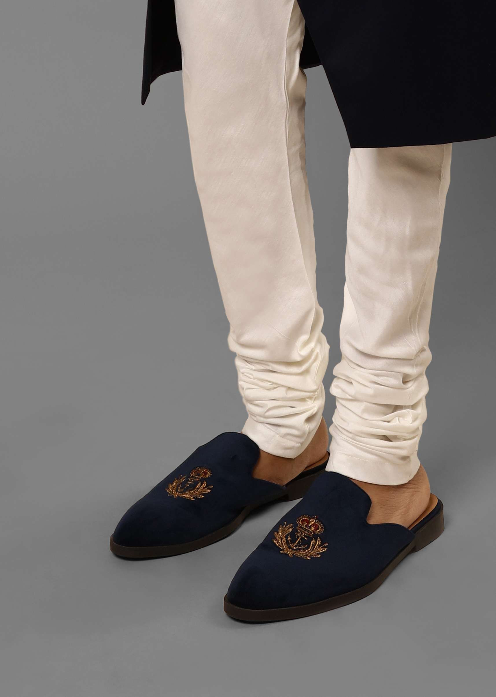 navy_blue_mules_in_suede_with_zari_embroidered_mot-m150nms907y-sg87993_2_5cdc21df-49d2-4677-a804-aa7ca7f04578.jpg