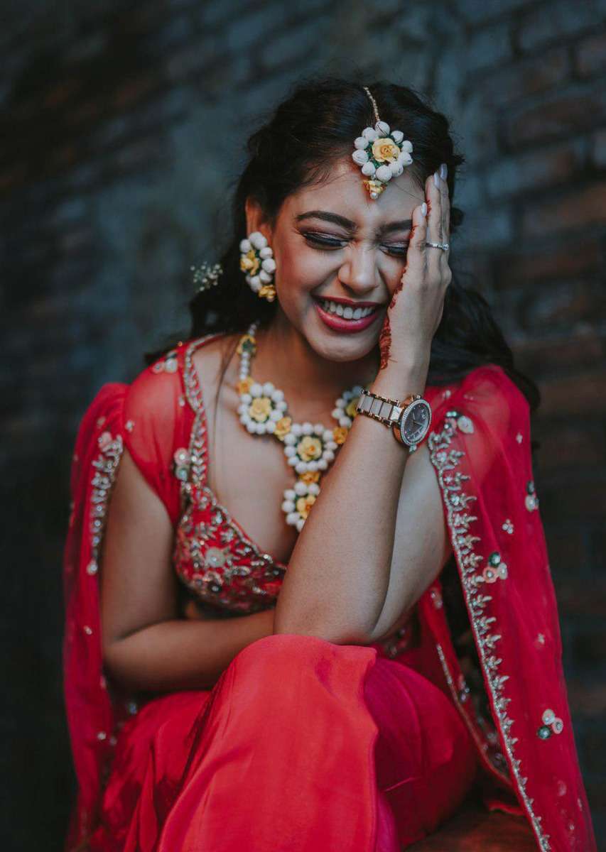 niti-taylor-in-kalki-azalea-pink-cowl-dhoti-and-hand-embroidered-crop-top-and-cape-jacket-494862_2_1_01c77163-29d6-4394-a99a-78ce316fde5a.jpg
