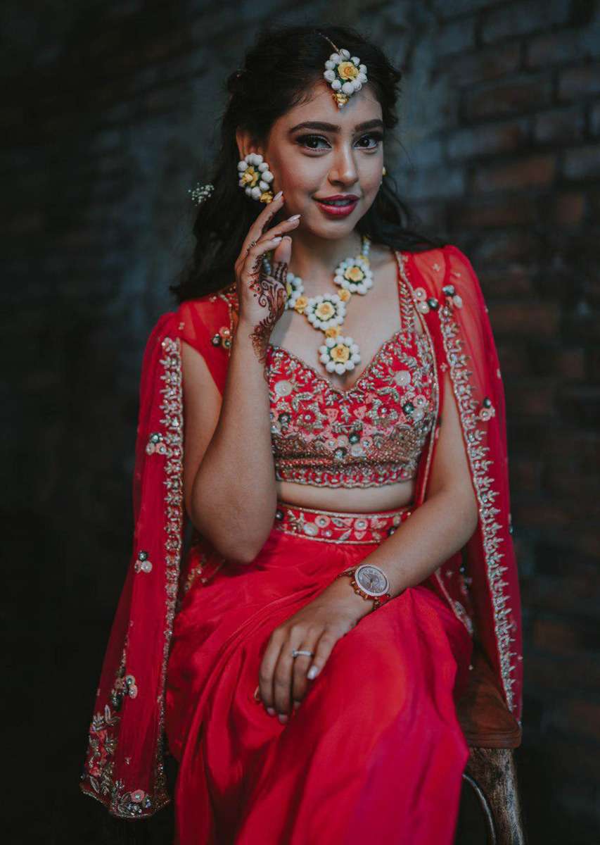 niti-taylor-in-kalki-azalea-pink-cowl-dhoti-and-hand-embroidered-crop-top-and-cape-jacket-494862_2_3_87f244aa-420a-4187-8911-96d511b252e1.jpg