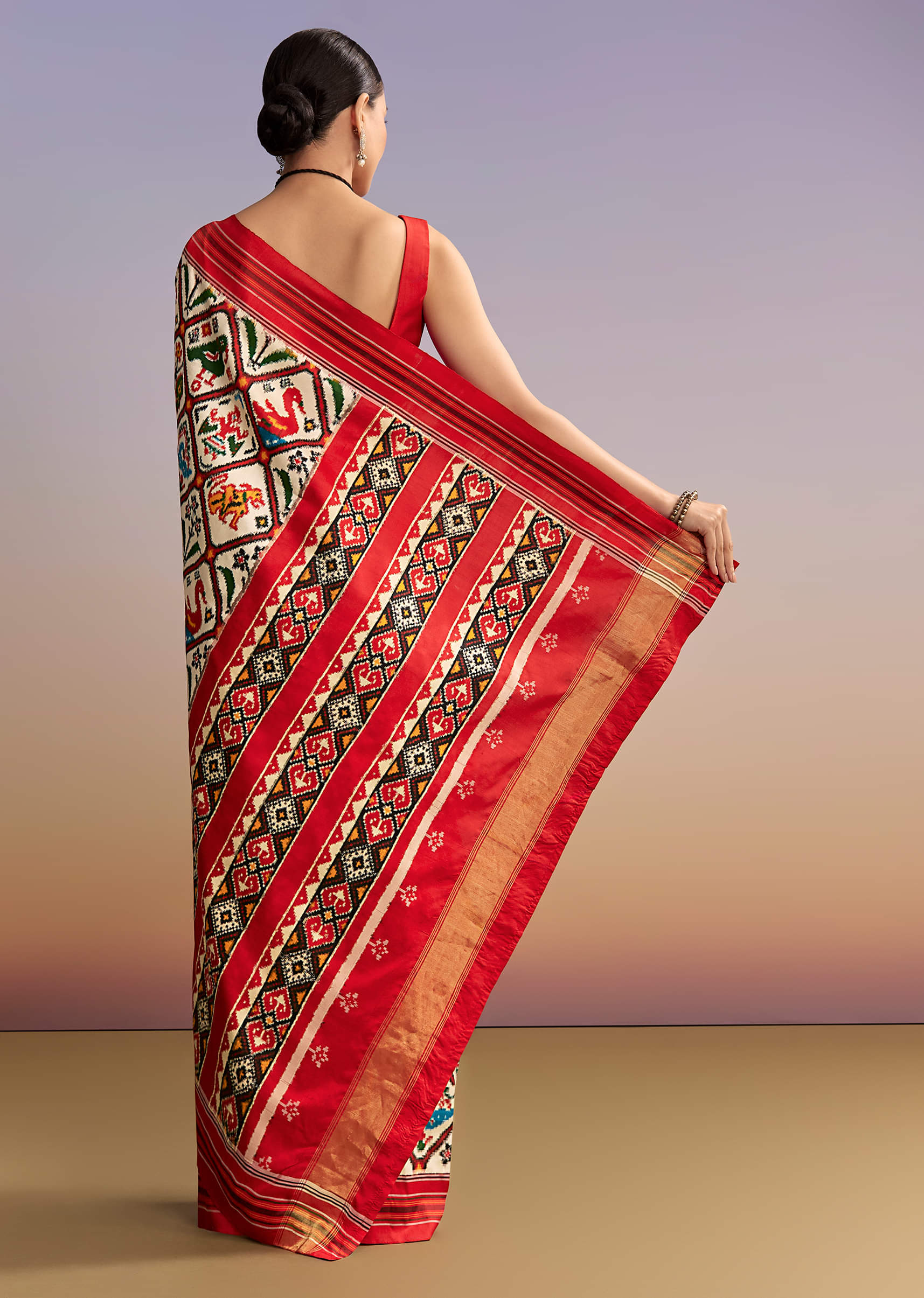 off-white-and-ruby-red-double-ikkat-handwoven-patola-saree-sg332438-4.jpg