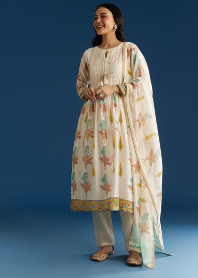 off-white-block-print-kurta-and-dupatta-set-with-gotta-lace-detailing-sg305538-1_666e7646-b07f-4b23-9094-ee17e509d2ef.jpg