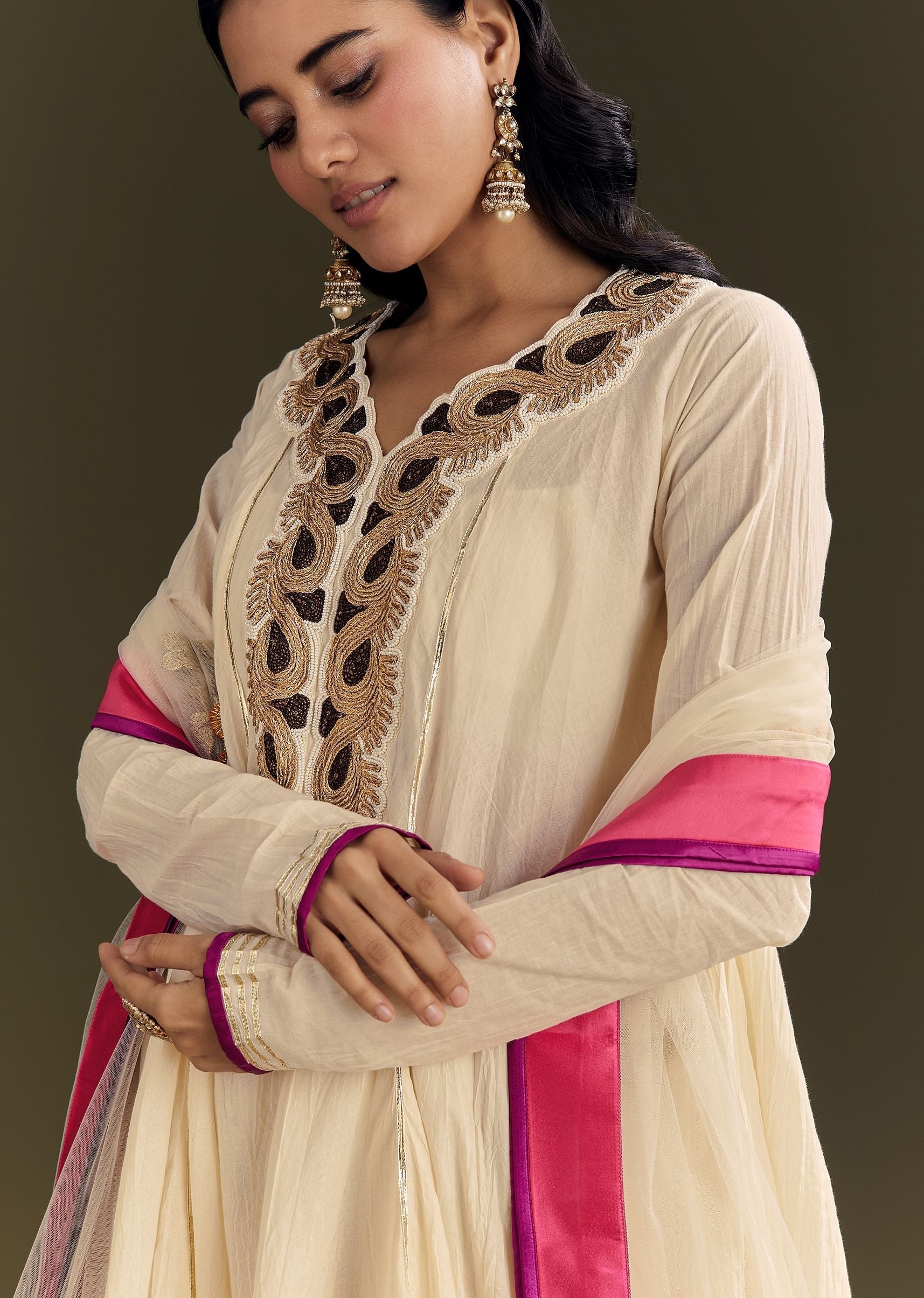 off-white-cora-cotton-asymmetrical-kurta-palazzo-with-net-dupatta-sg313606-2_86a0f672-561a-4d42-8d0e-88344fd95e42.jpg