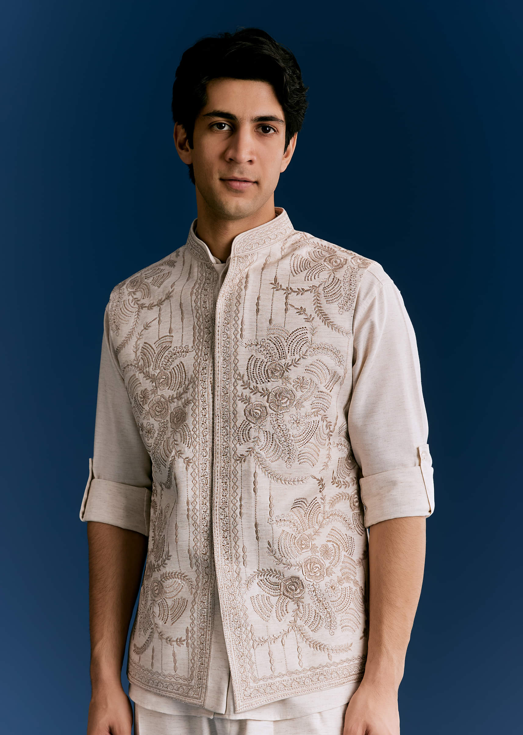 off-white-cotton-kurta-jacket-set-with-embroidery-sg320113-1_b721eb24-52a6-4bbd-a7c7-f55affb5657f.jpg
