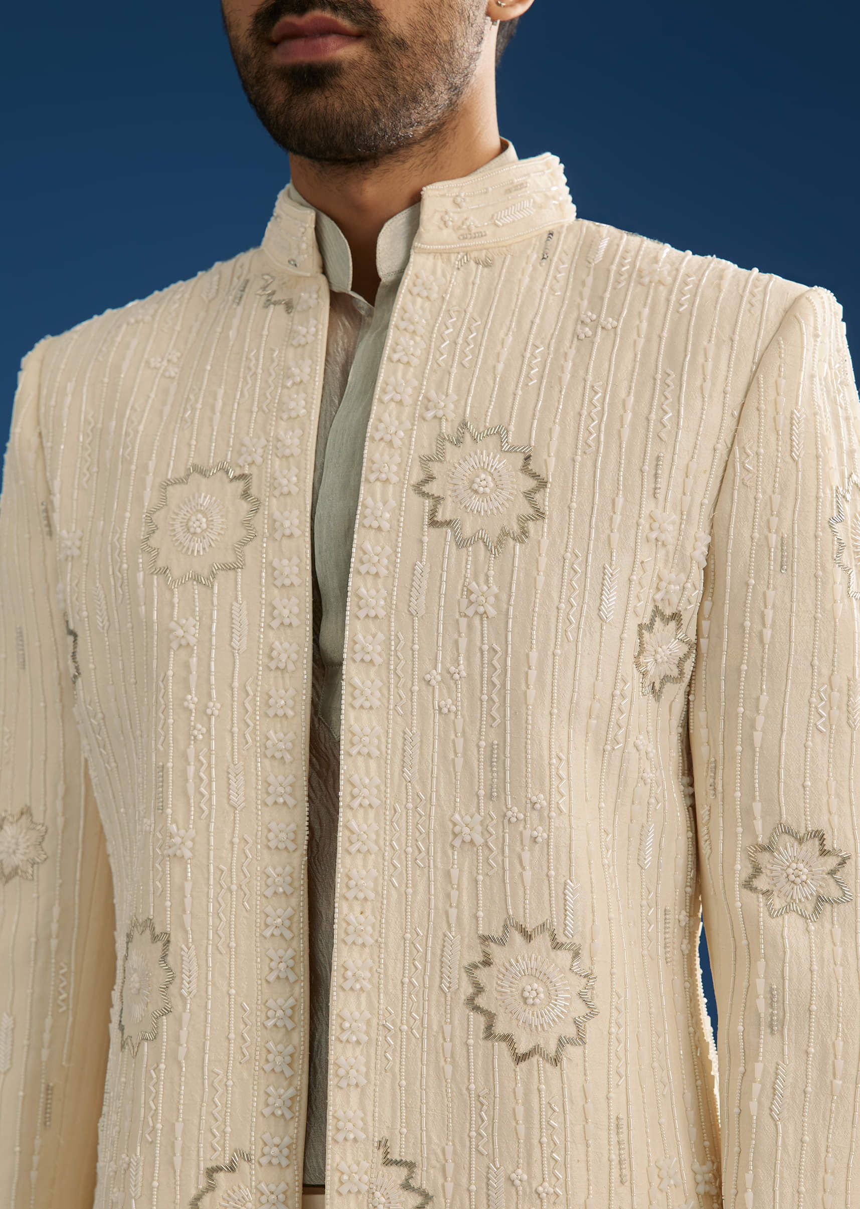 off-white-crush-tissue-sherwani-set-with-beads-and-cutdana-work-sg299917-2_a8d2358f-c39e-454a-b954-7a2b5765273a.jpg