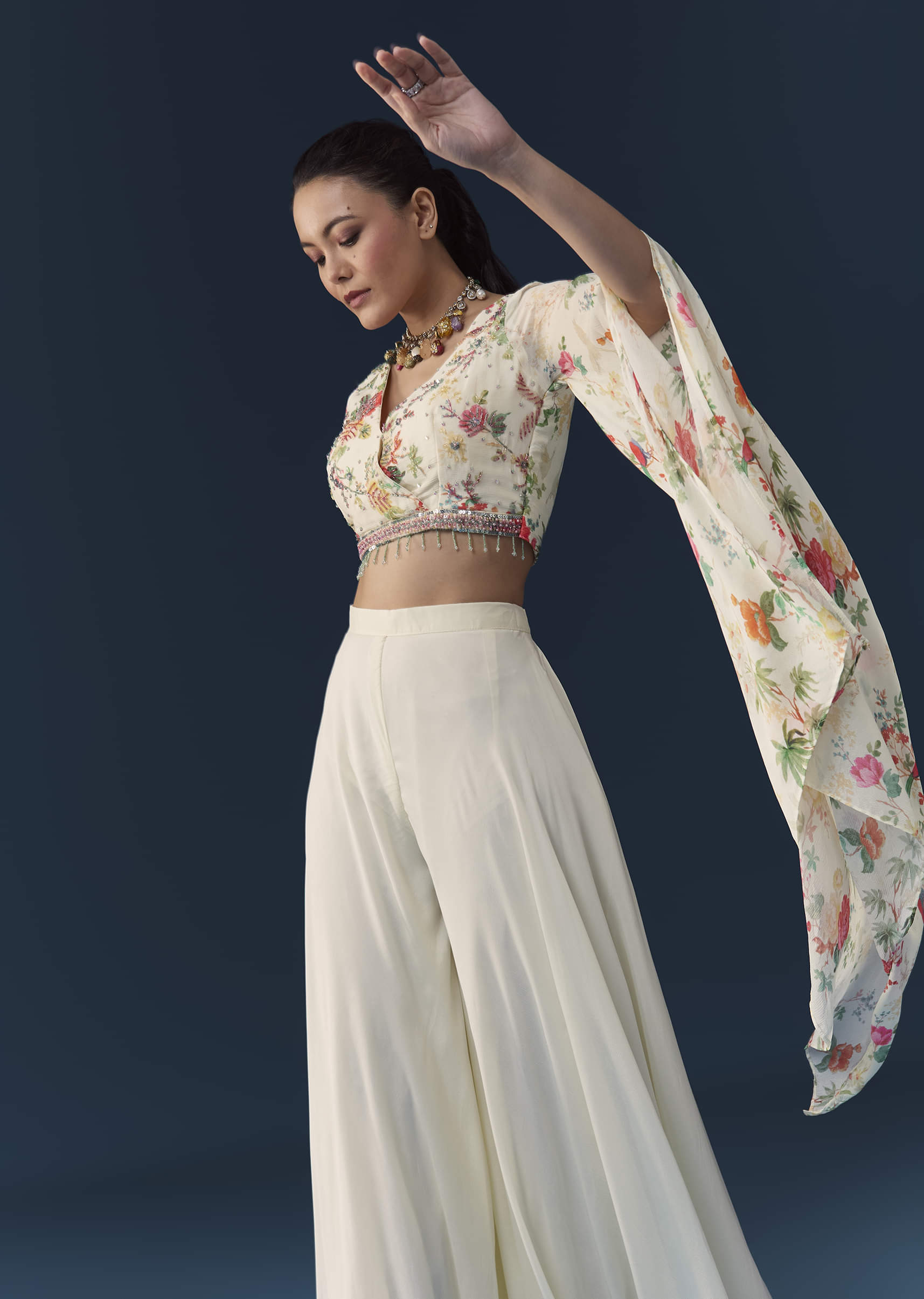 off-white-floral-print-crop-top-palazzo-set-with-cutdana-sg346694-4.jpg