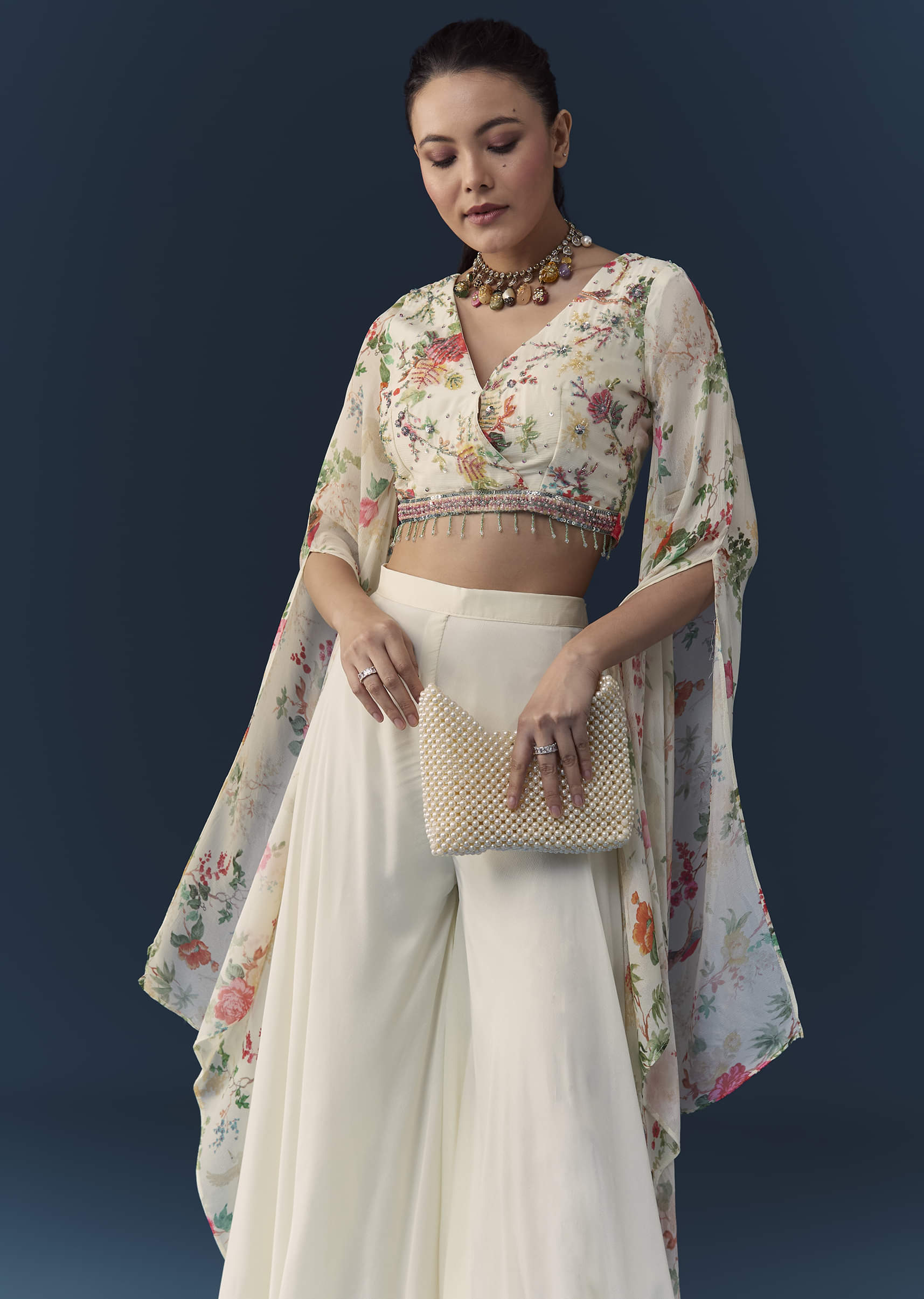 off-white-floral-print-crop-top-palazzo-set-with-cutdana-sg346694-5.jpg