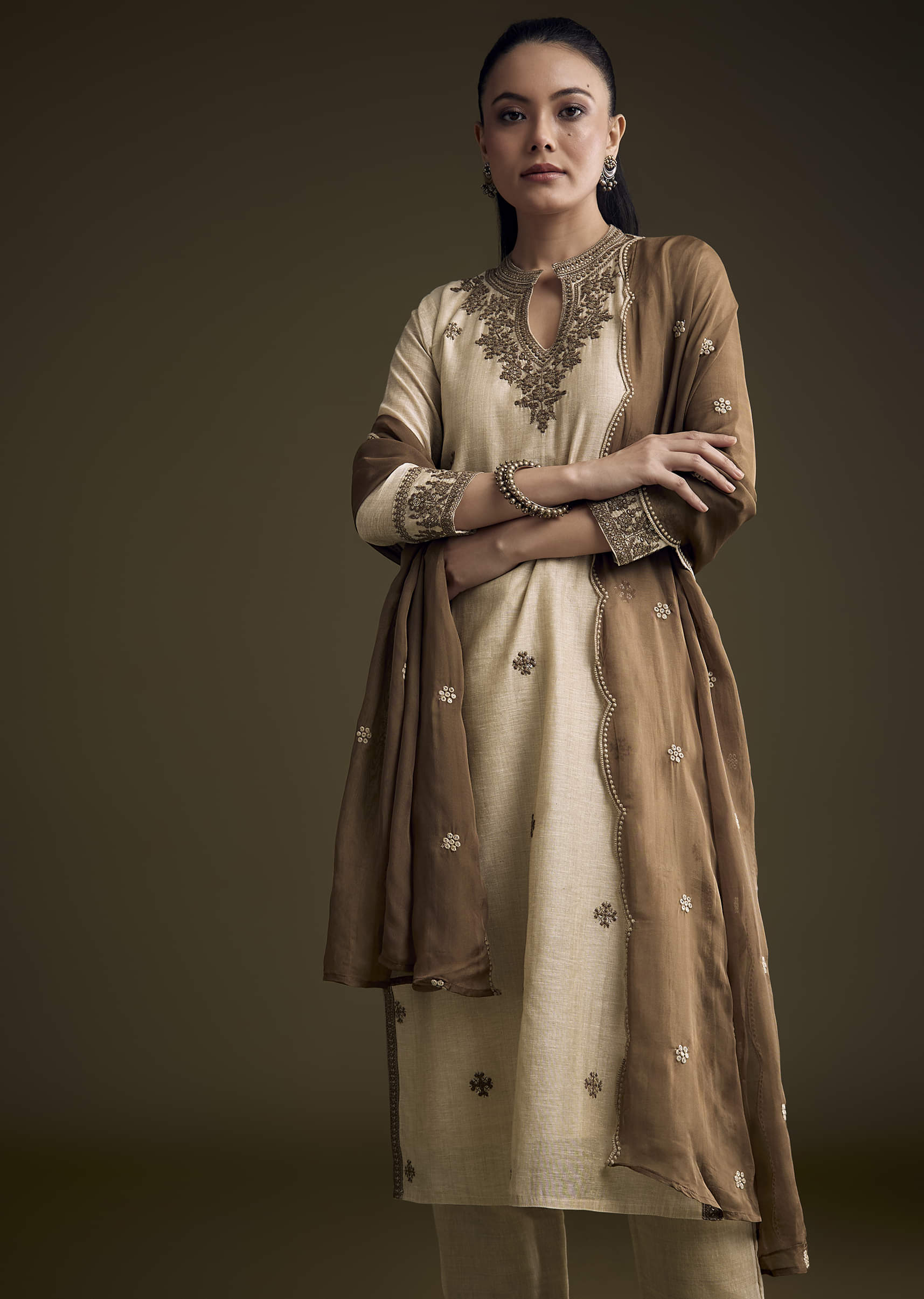 off-white-khadi-kurta-set-with-resham-embroidery-sg346741-4.jpg