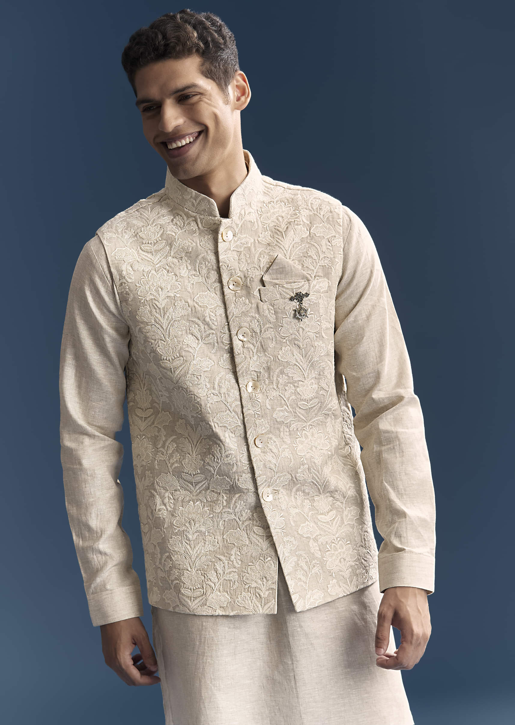 off-white-kurta-jacket-set-for-men-with-resham-work-sg332916-4.jpg