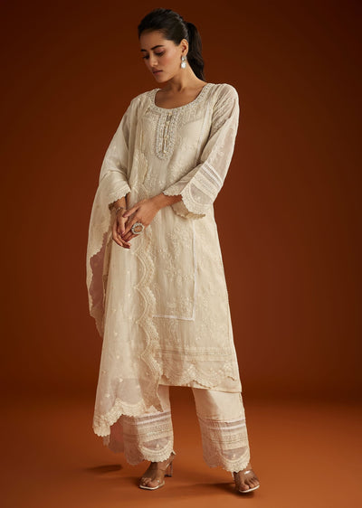 off-white-mul-chanderi-embroidered-kurta-dupatta-set-sg308529-1_b10575ed-2571-455c-ae33-56c8a1ce85dc.jpg