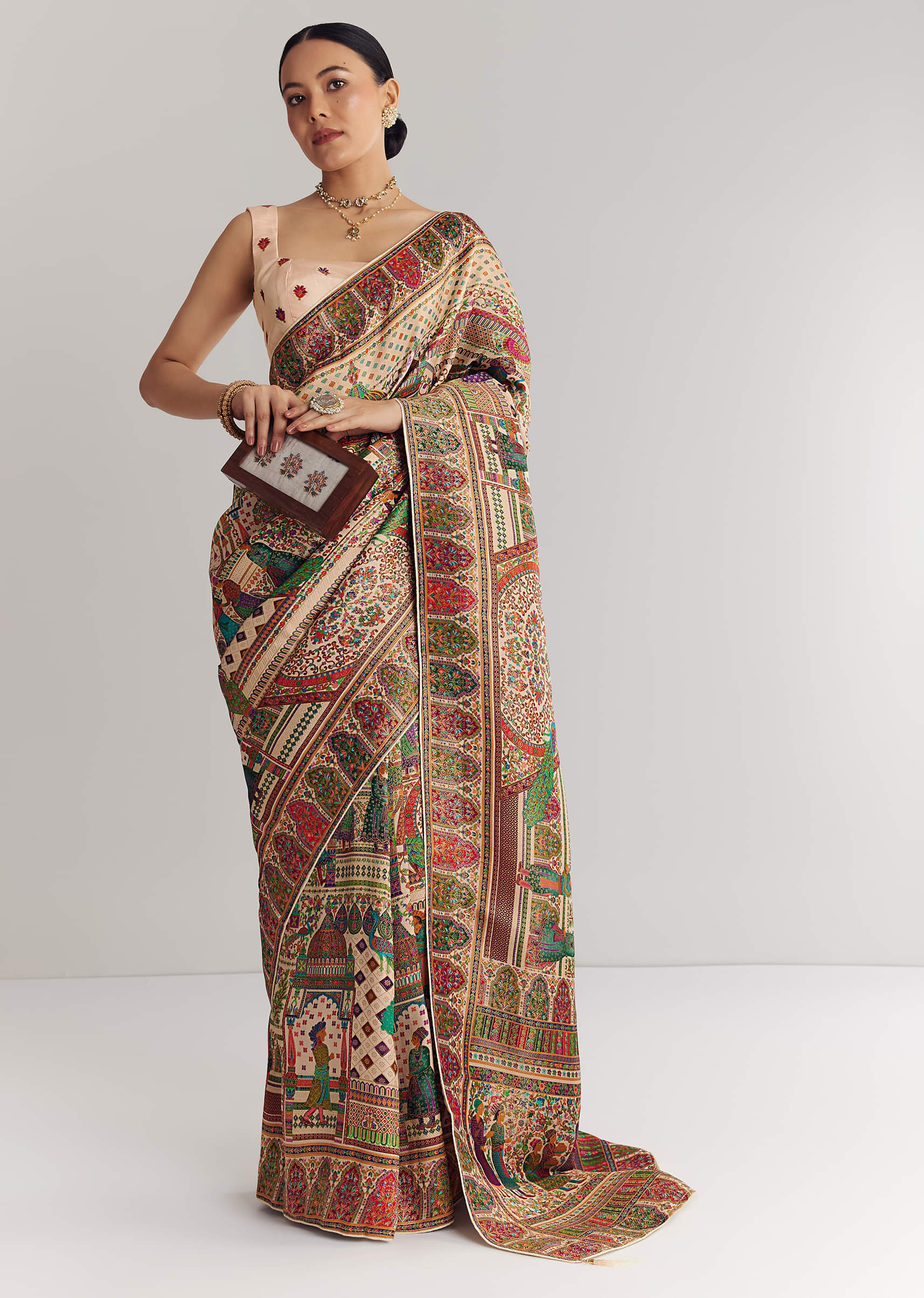 off-white-saree-in-natural-traditional-prints-sg311933-5_93941cfe-a984-44a1-985b-47e6e37fb792.jpg