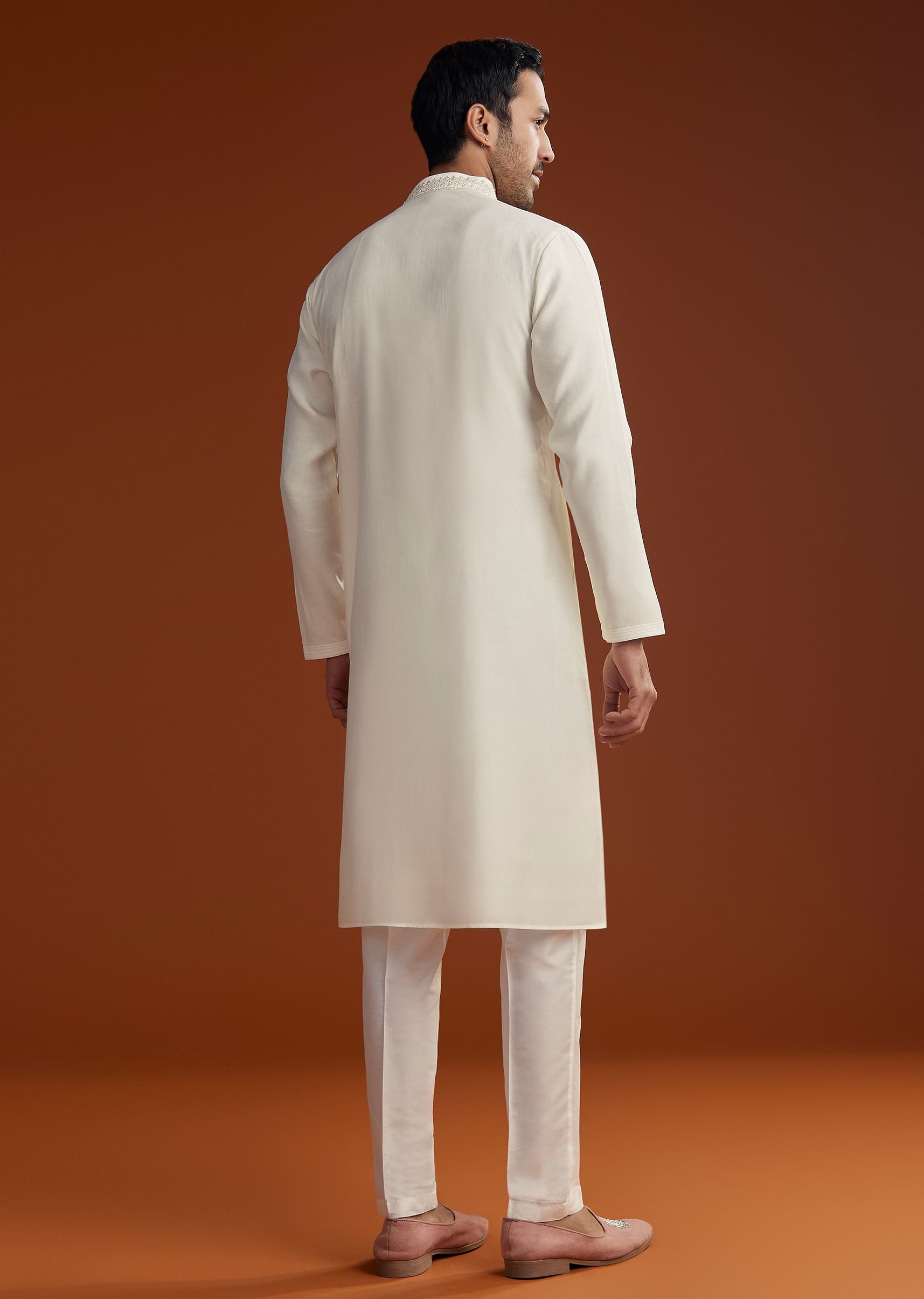 off-white-silk-kurta-set-with-mirror-work-sg254985-5_e12bf1eb-4350-498c-99f3-f2e3f66ae34d.jpg