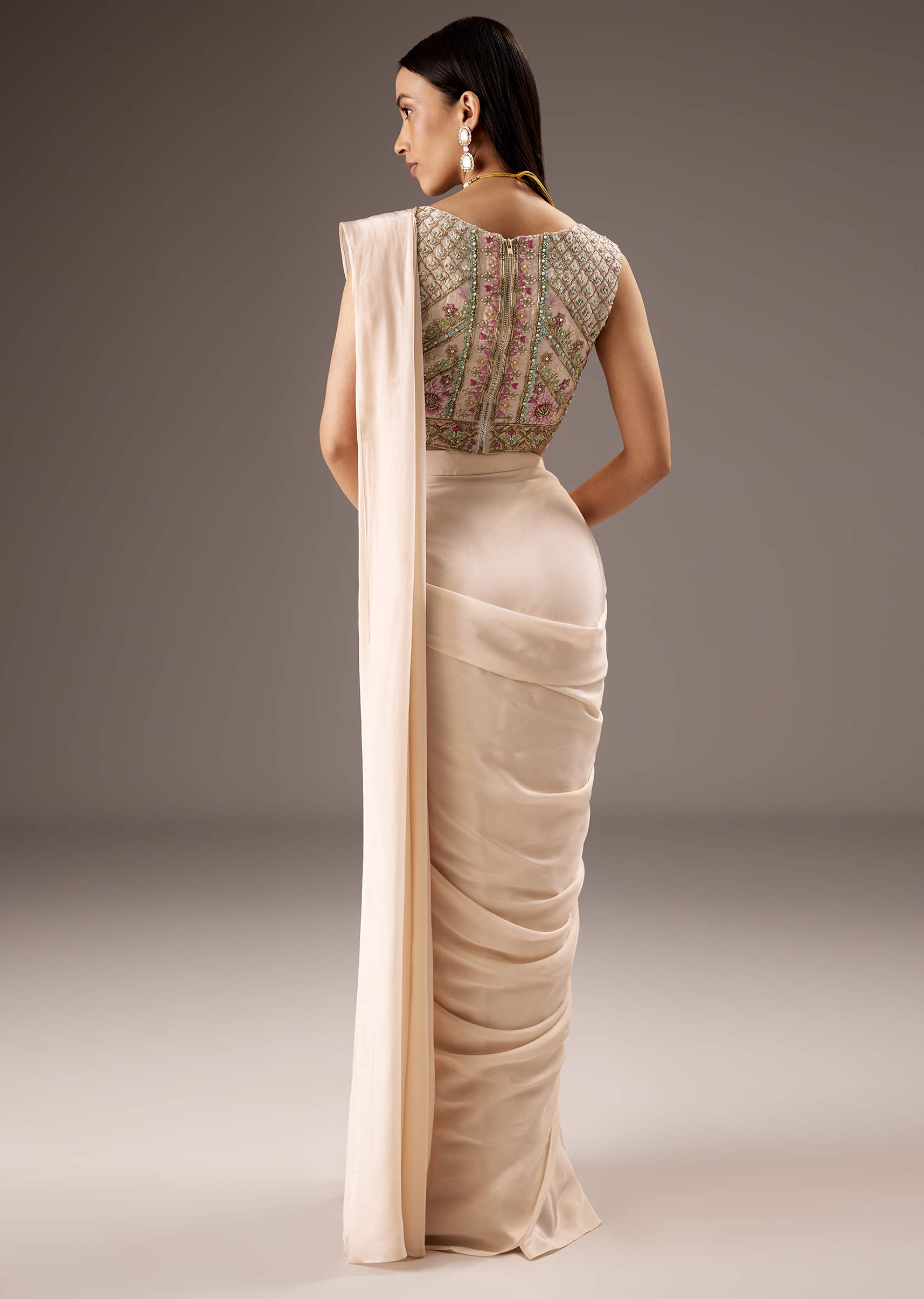 off-white-silk-saree-with-embroidered-blouse-sg336777-2.jpg
