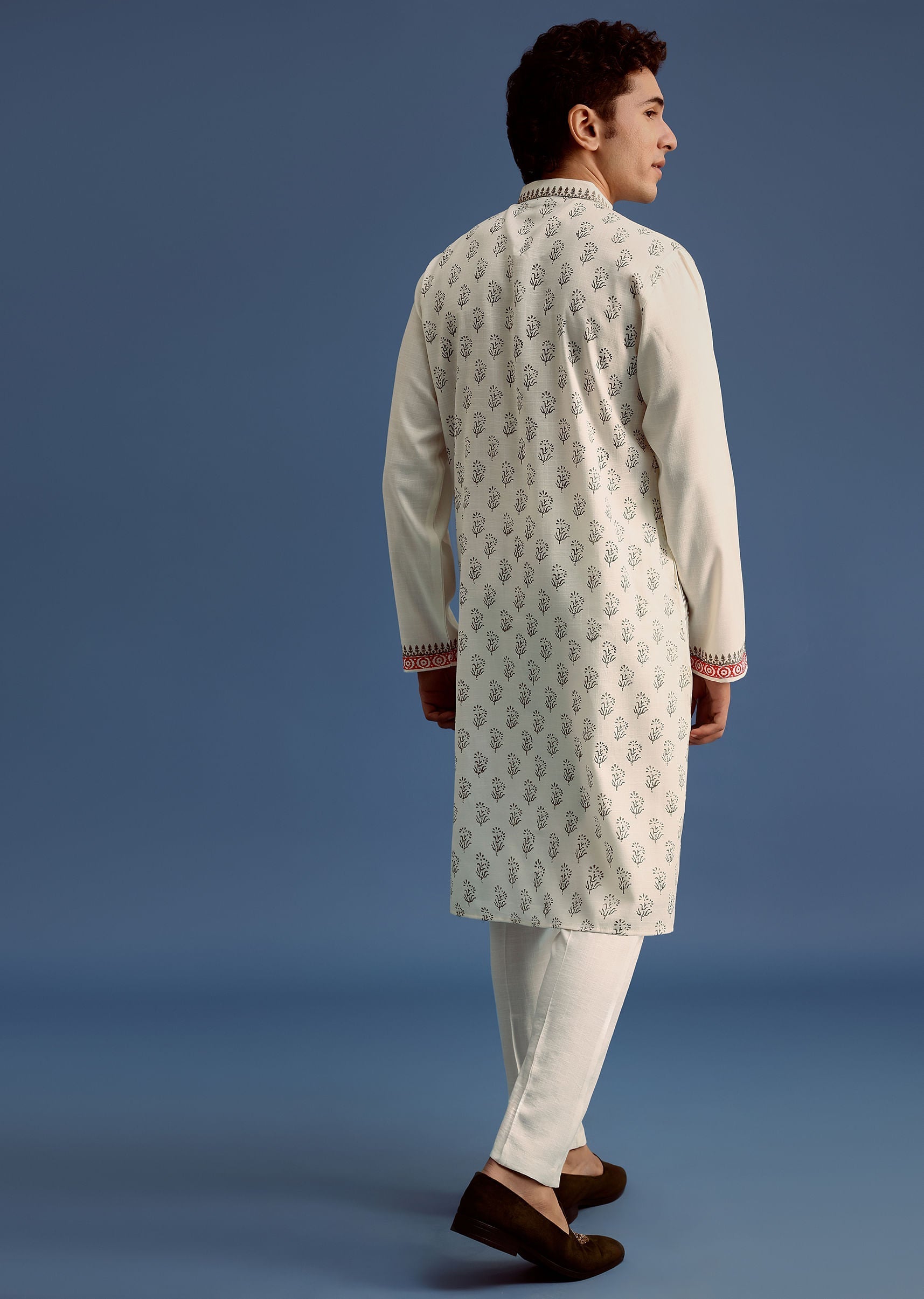 off_white_block_printed_kurta_set_with_zari_hand_embroidery-sg237022_3_bd8cf360-1096-4d8a-87b8-8bb923c9a170.jpg