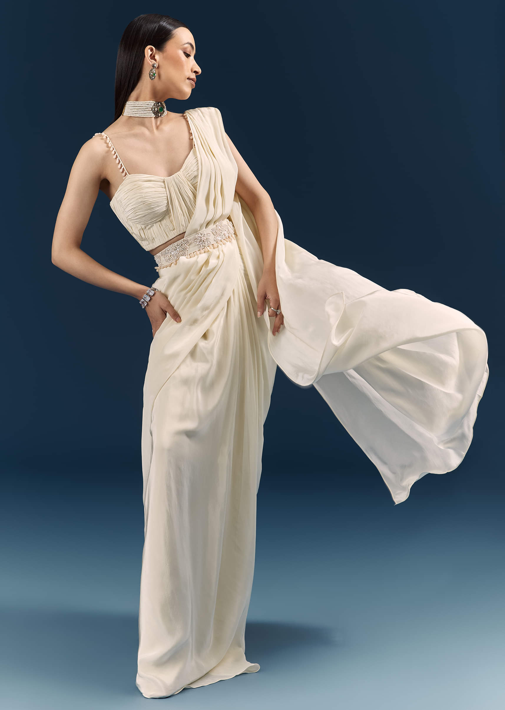 off_white_crepe_ready_pleated_saree_with_heavy-sg348076-6_6.jpg