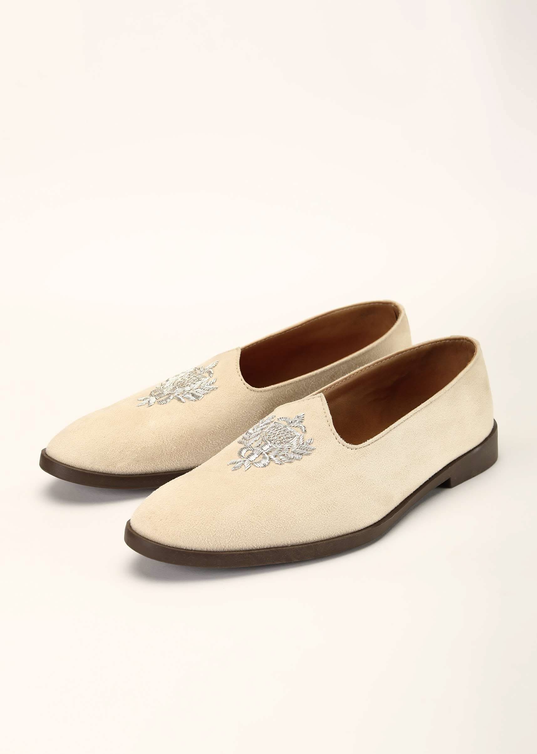 off_white_juttis_in_suede_with_zari_embroidered_motif-m150nms044hy-sg94501_1_6e2c6dee-07ca-43ea-82c2-5cdebfb81208.jpg