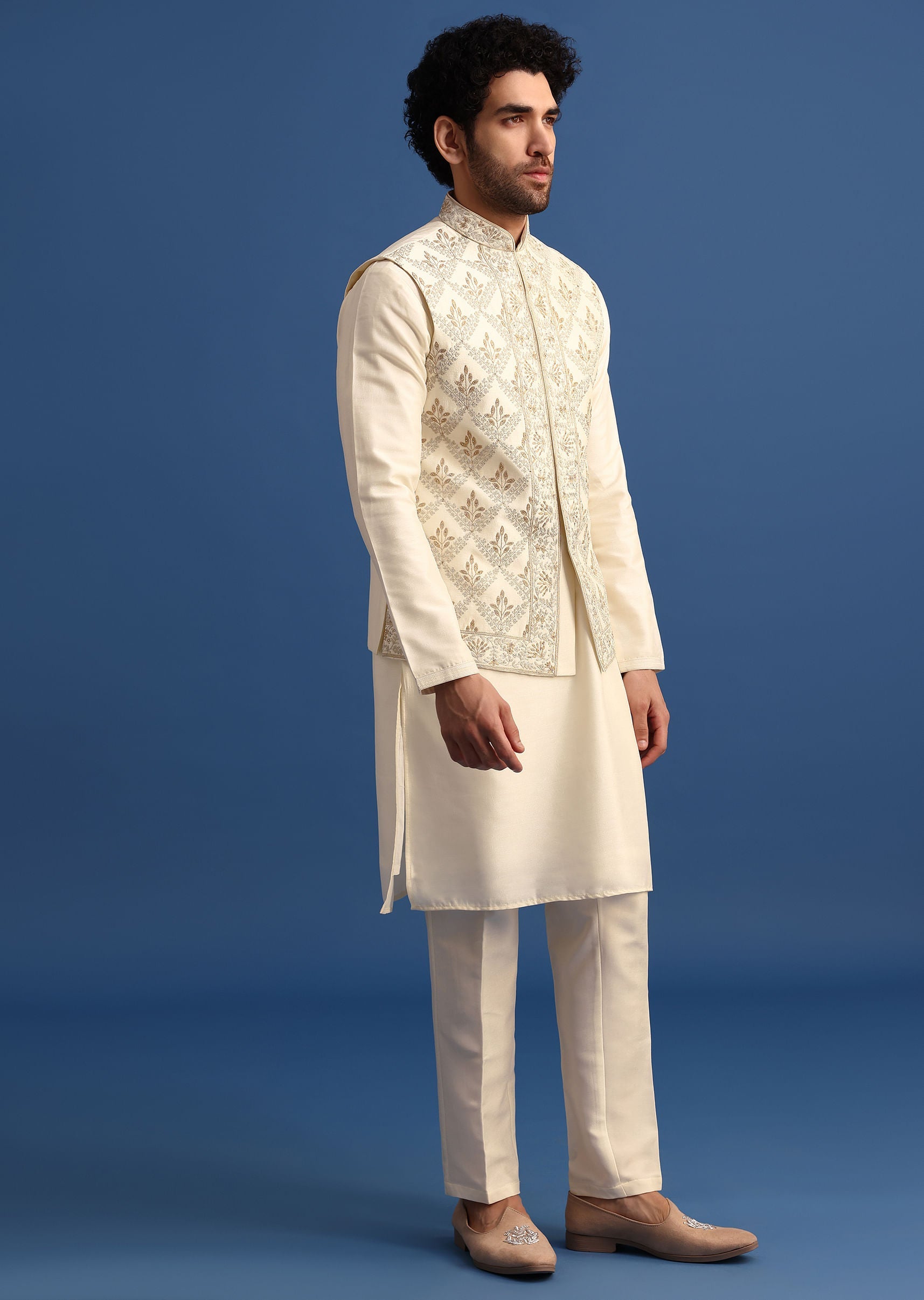 off_white_kurta_jacket_set_with_zari_embroidery_for_men-sg244929_6_6032d07e-eab8-4a59-86ac-094c83351cc6.jpg
