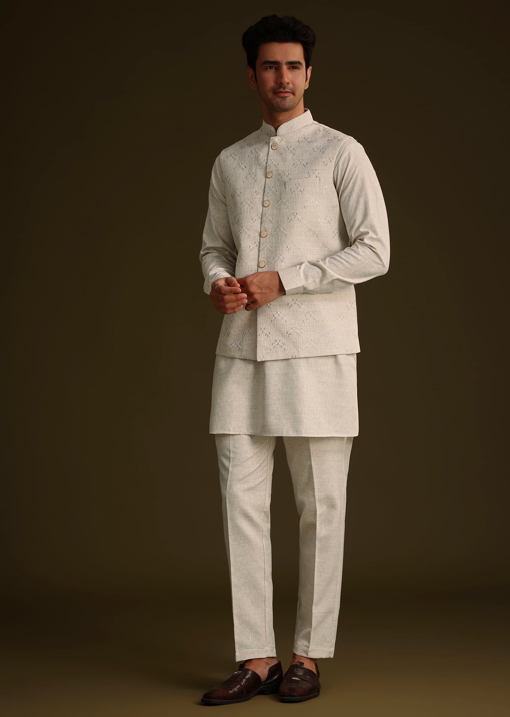off_white_linen_kurta_set_with_resham_-sg263839_6_7dee0a39-cf04-4f0b-a169-96a13fdef6ff.jpg