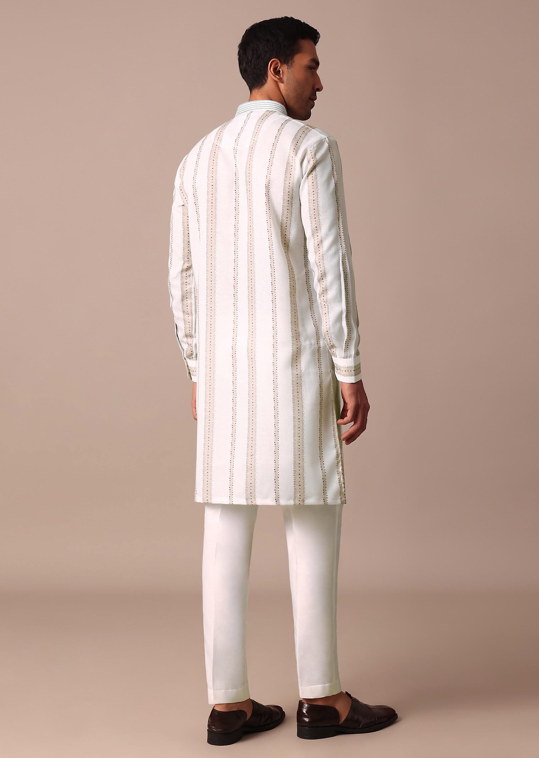 off_white_printed_kurta_with_embroidery-sg214880_3_9d7f5cc5-97f5-43bf-9f8d-8fa8b994ed48.jpg
