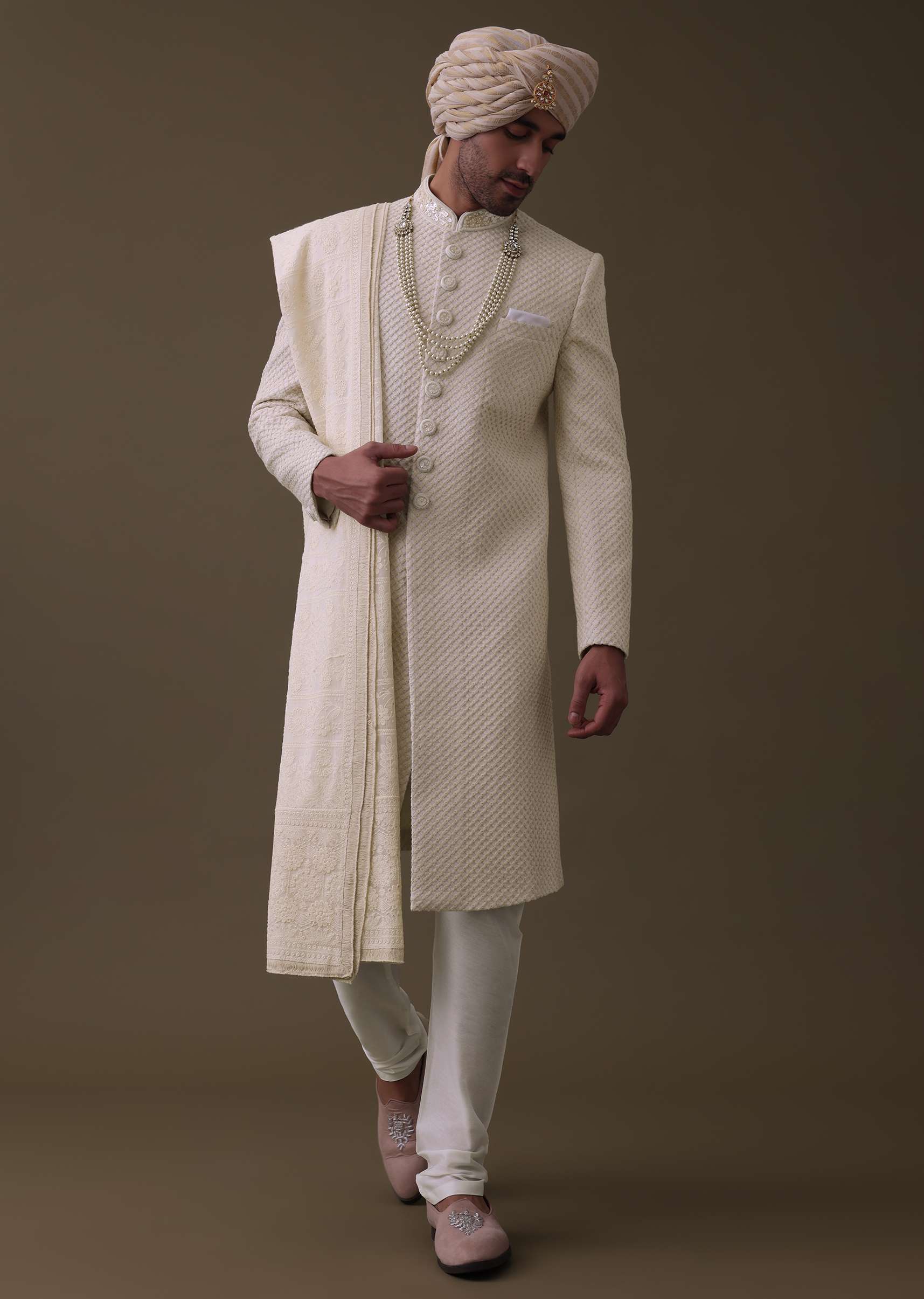 off_white_sherwani-sg134698_2_bdcfcaa6-8c42-4416-a4ef-3de83cab4e86.jpg