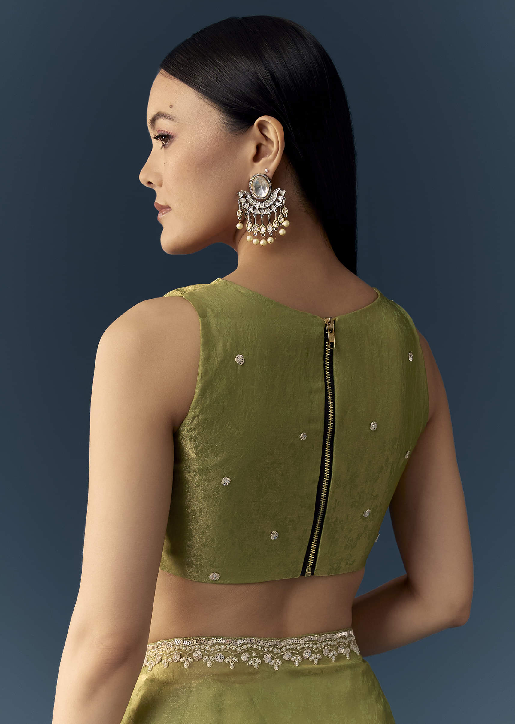 olive-green-jacquard-printed-tissue-saree-with-unstitched-blouse-sg352504-8.jpg