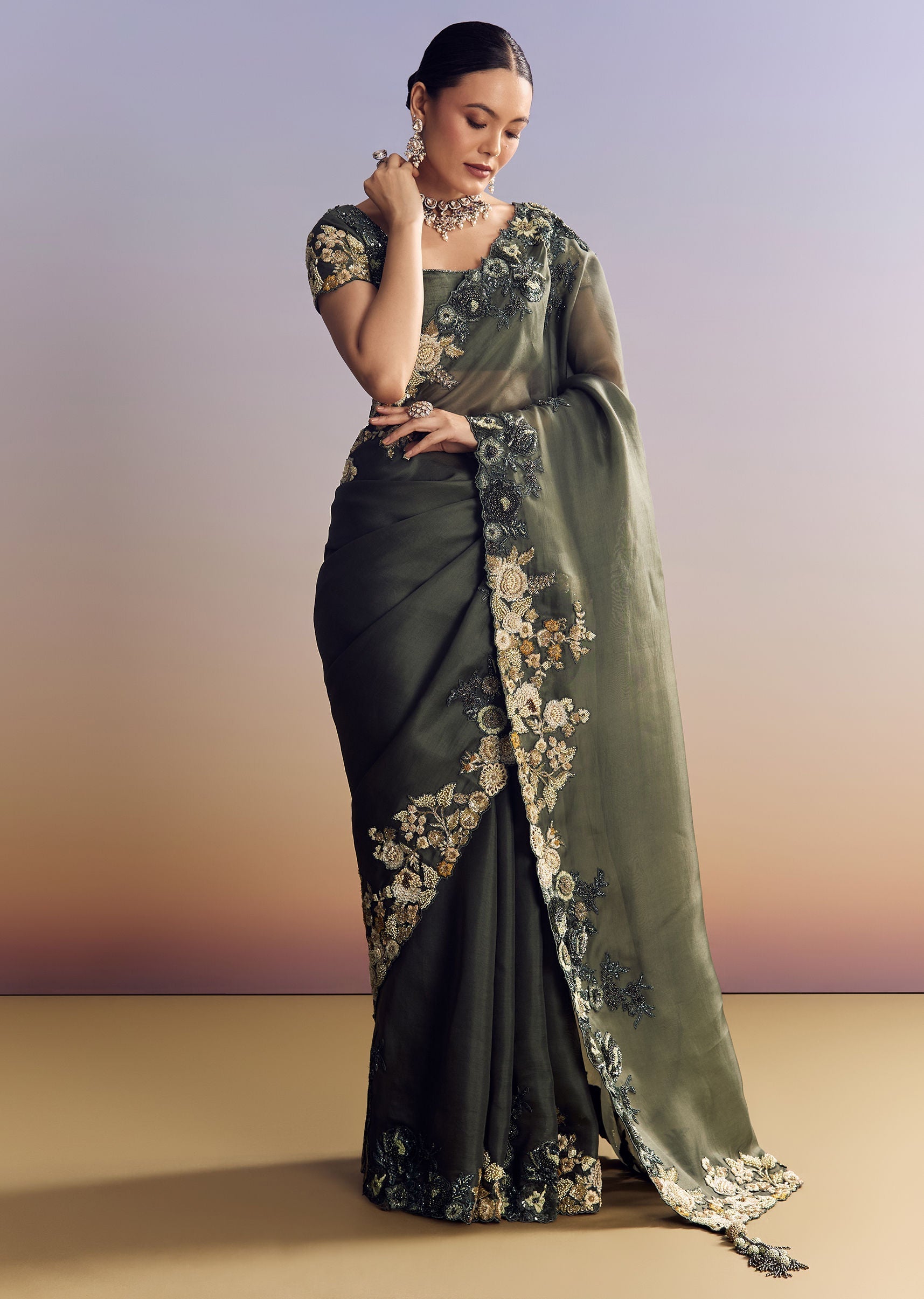 olive-green-tissue-saree-with-cutwork-border-and-heavy-embroidery-sg325623-3_37bdb407-26c6-4c7e-b356-dd9930d9245d.jpg