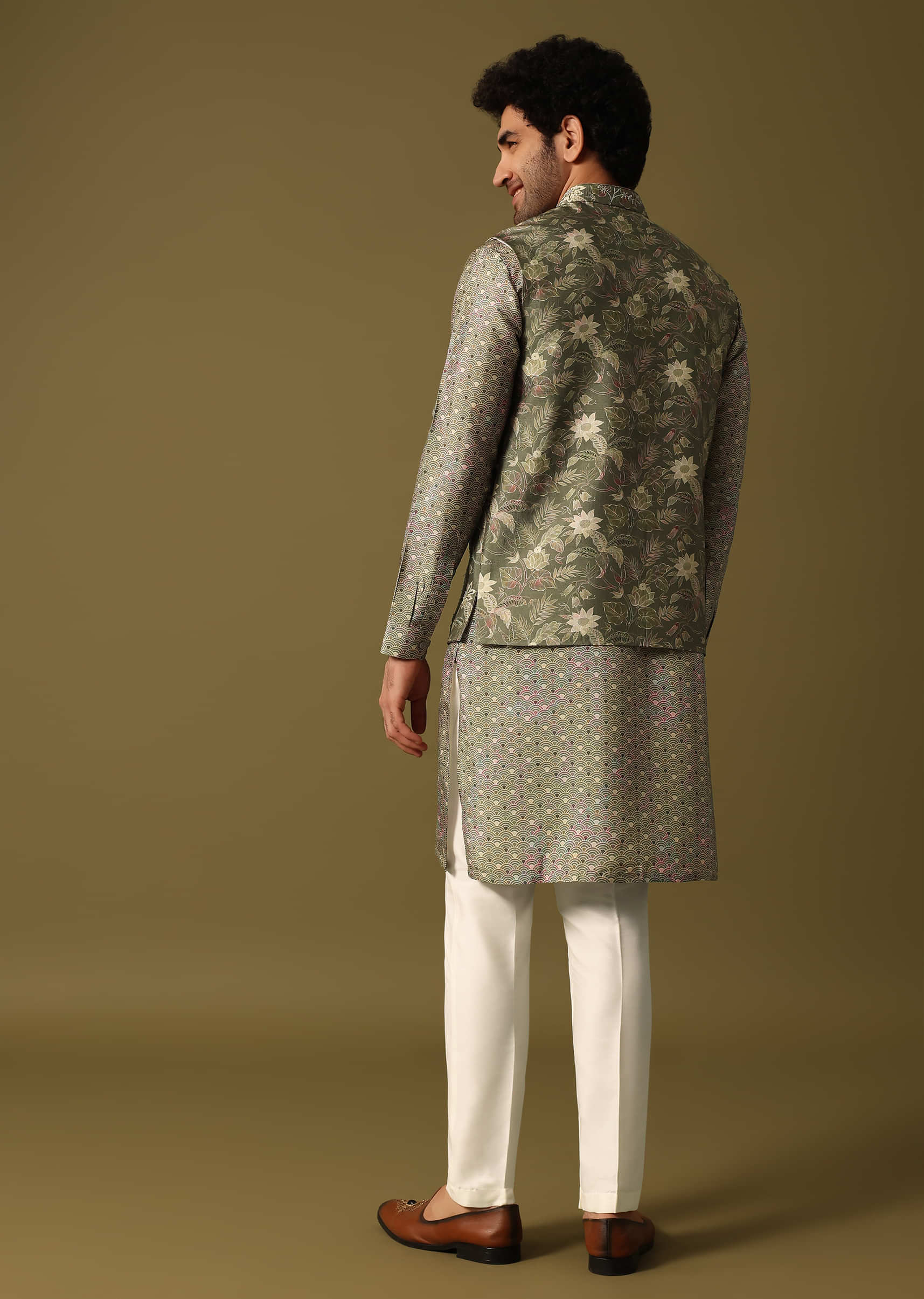 olive_green_embroidered_kurta_jacket_set_for_men-sg228182_3_93158e18-bdf1-4351-8ba8-9c035d308c99.jpg