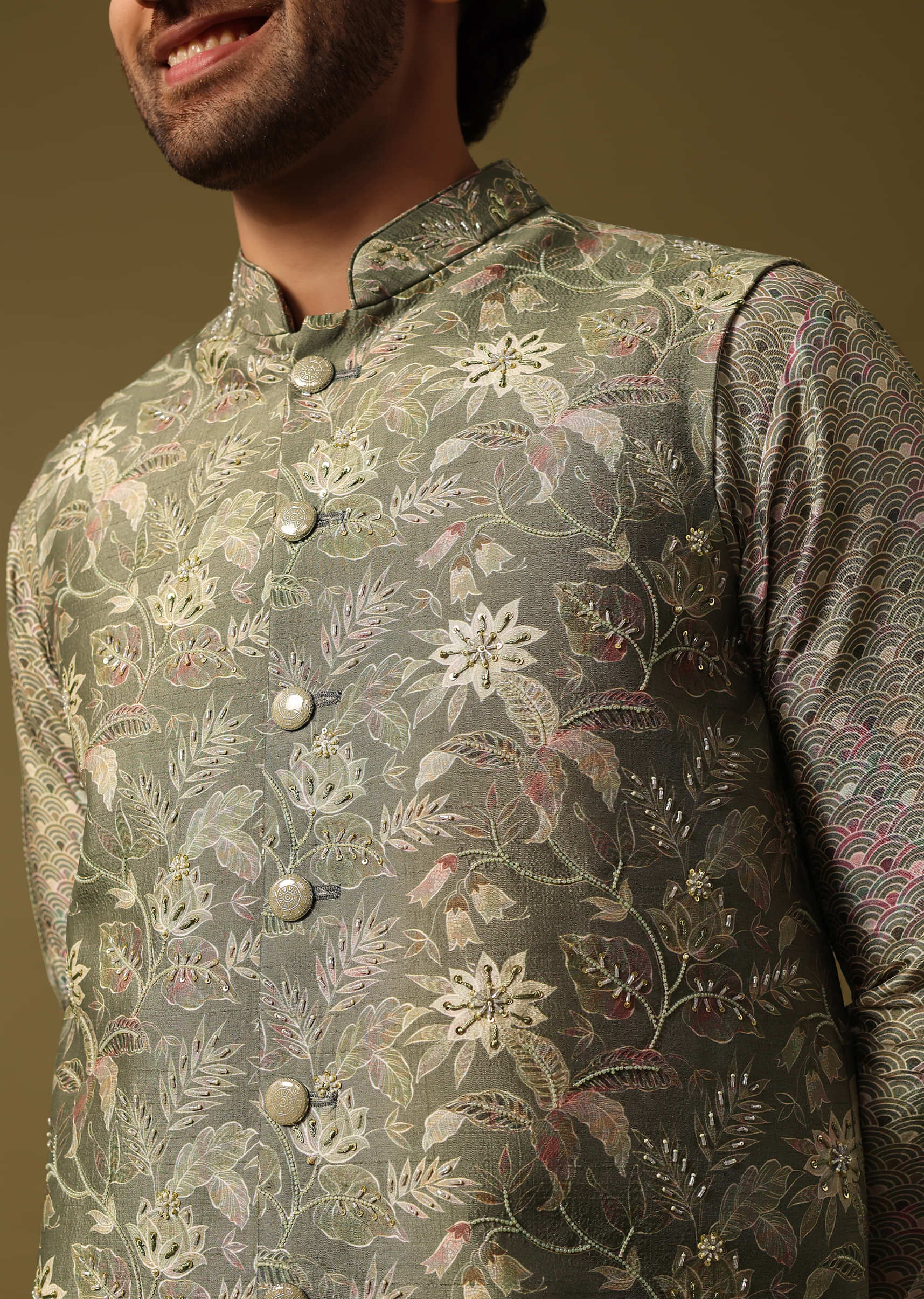 olive_green_embroidered_kurta_jacket_set_for_men-sg228182_4_84ab7aa1-4c6e-402f-810a-e7cd7860b907.jpg