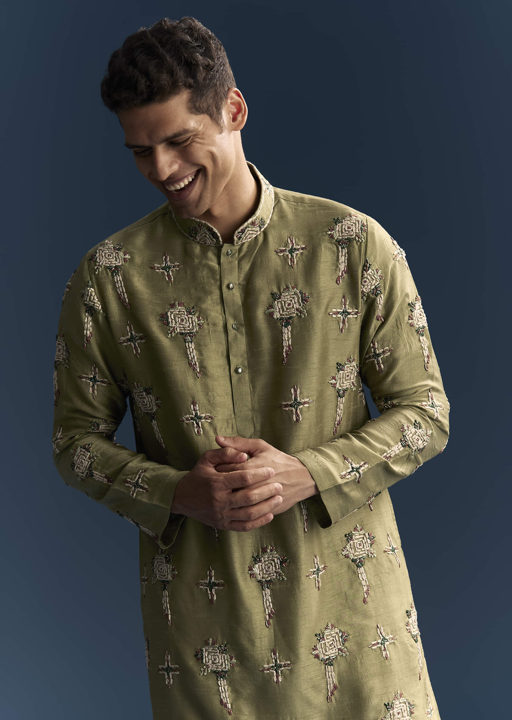 olive_kurta_set_for_men_with_floral_thread-sg335572-1-nosto_4.jpg