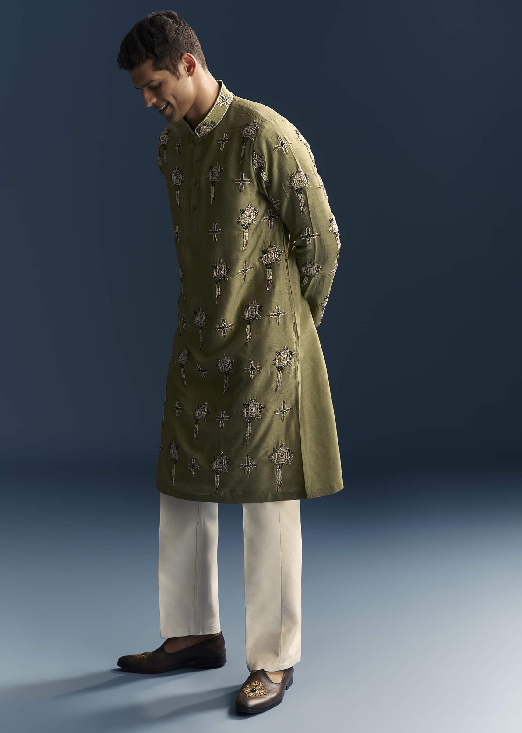 olive_kurta_set_for_men_with_floral_thread-sg335572-1-nosto_5.jpg