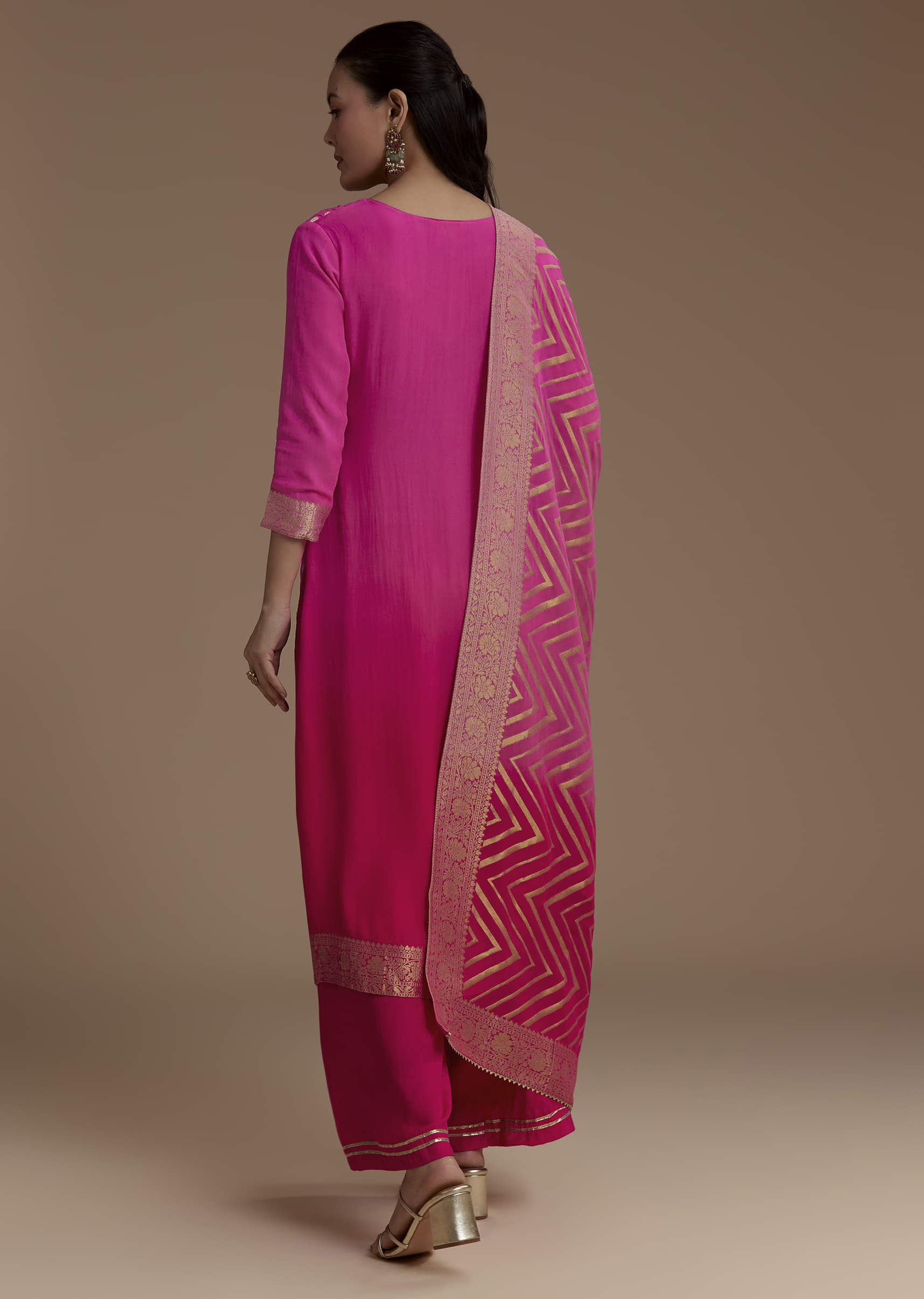 ombre-pink-jacquard-weave-kurta-set-sg344212-5_79ef8e7b-4ef6-4118-bf7c-99af244a104b.jpg