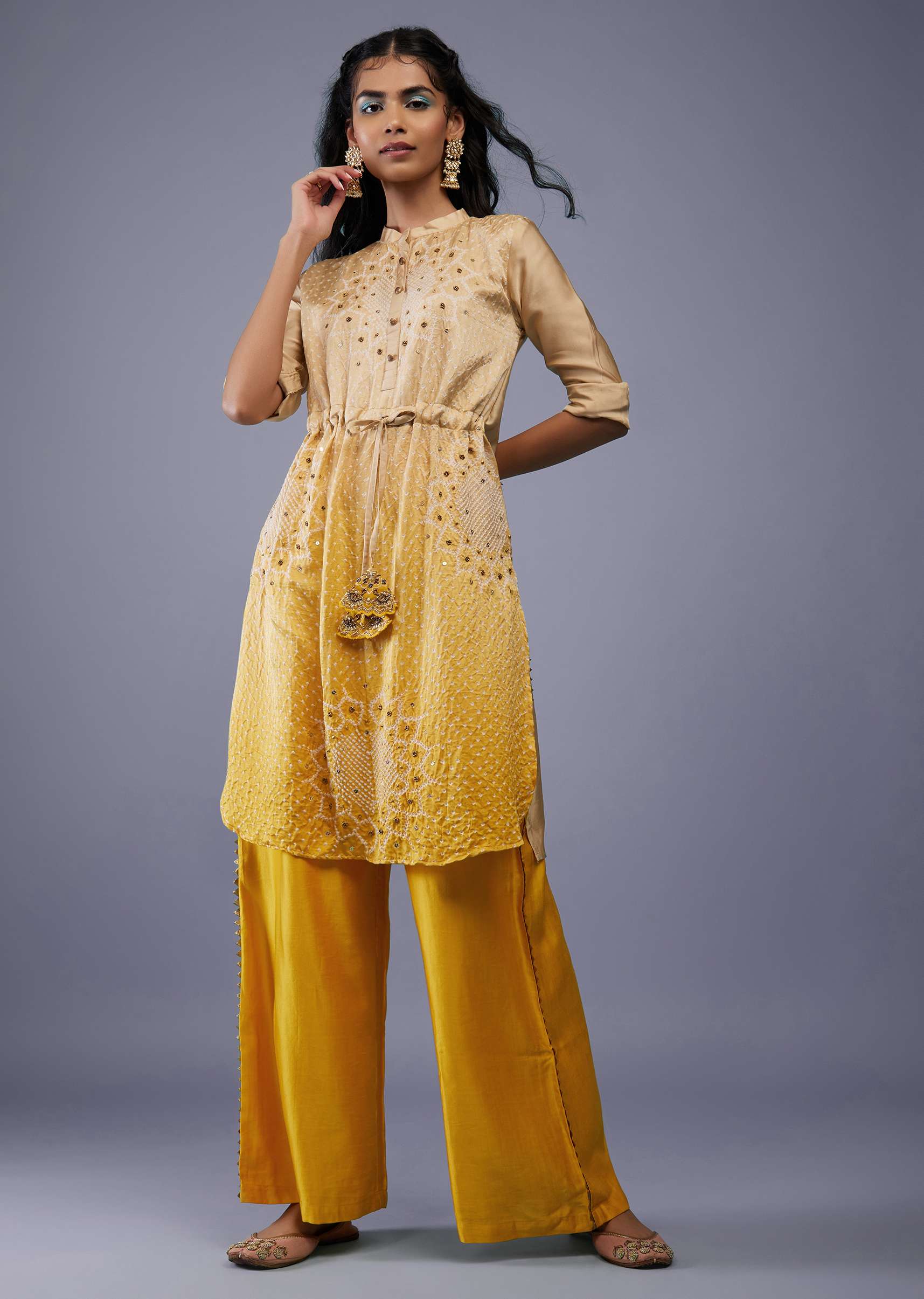 ombre_shaded_beige_and_golden_yellow_gajji_silk_bandhani-sg116109_2_f60cd1c8-a2b4-443c-a780-33f2999db584.jpg