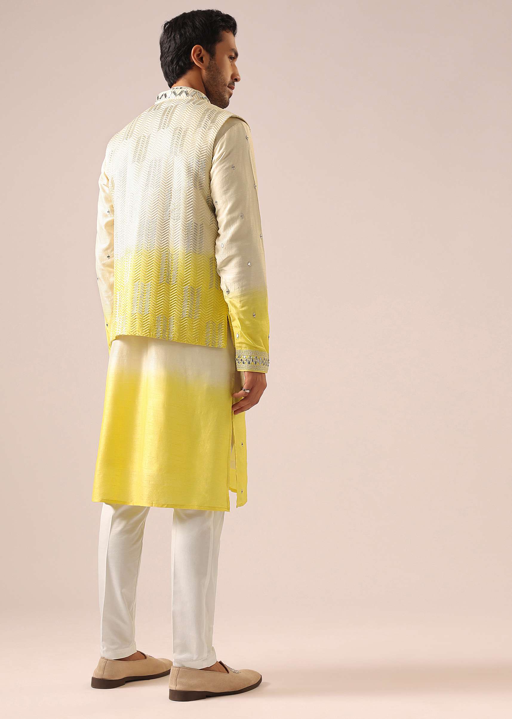 ombre_yellow_jacket-sg178534_3_6bd94814-efc7-44a8-b1b6-1ce137d685f8.jpg