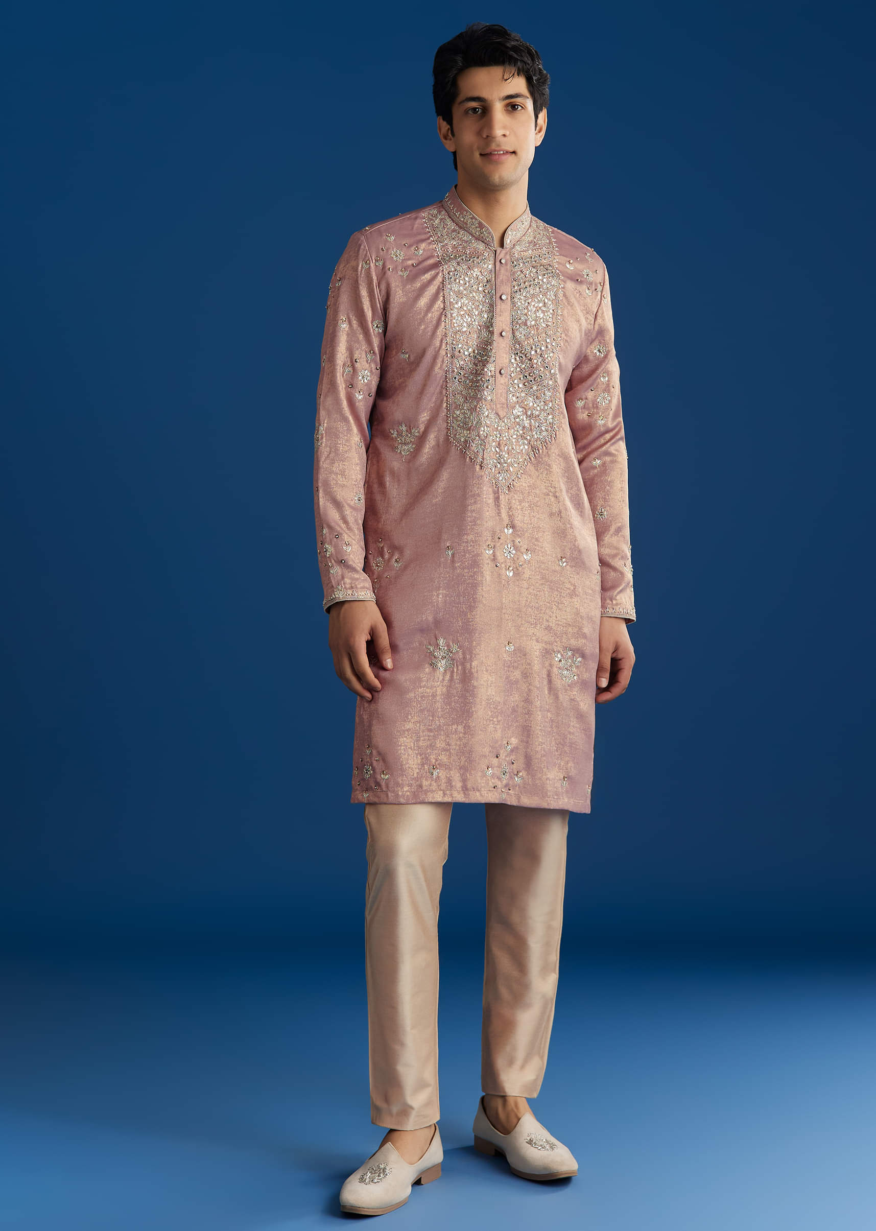 onion-pink-tissue-kurta-set-with-embroidered-yoke-sg323800-5_3614eeef-9989-47ea-9f9d-88c31b0458ba.jpg