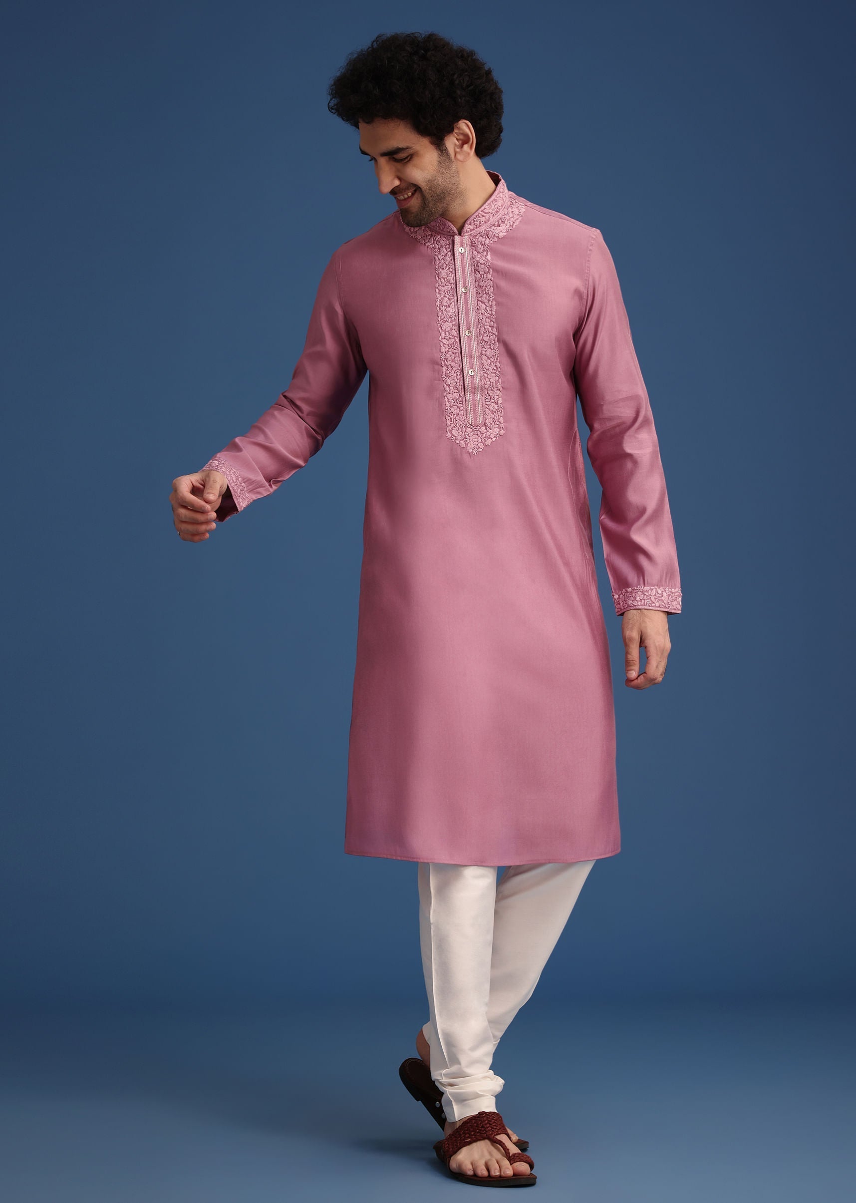 onion_pink_thread_hand_embroidered_kurta_set-sg259327_6_d7c00308-dde0-4d79-9e34-14c8930be7e8.jpg
