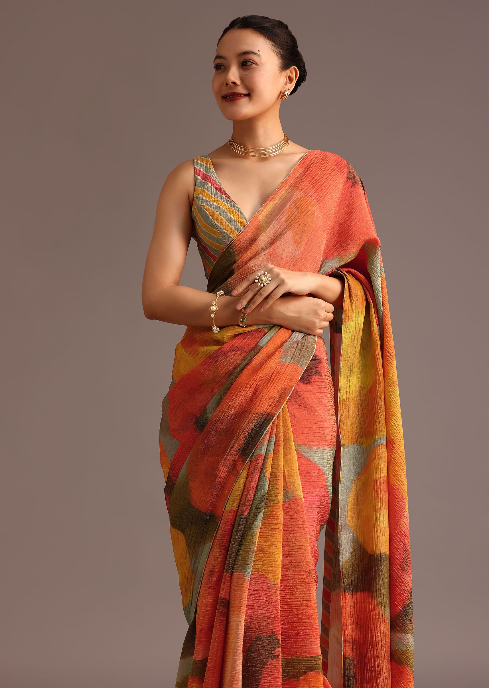 orange-abstract-printed-crush-saree-sg257829_8_0919acff-bda4-4722-bf84-6528284871f6.jpg