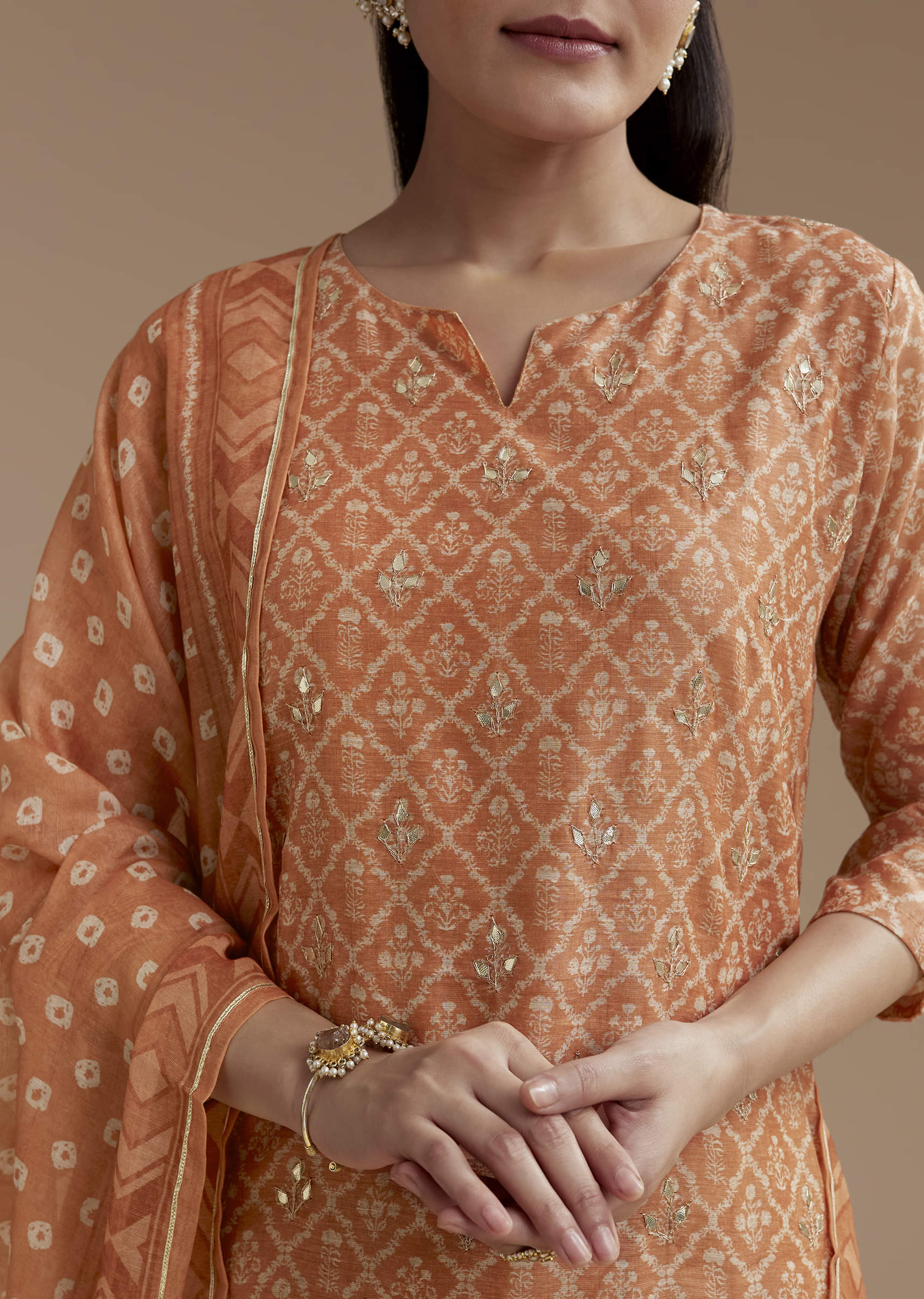 orange-chanderi-floral-print-kurta-set-with-gotta-work-sg361951-2_5f6dec33-38f0-41f7-bfa5-8b46483fd3fc.jpg