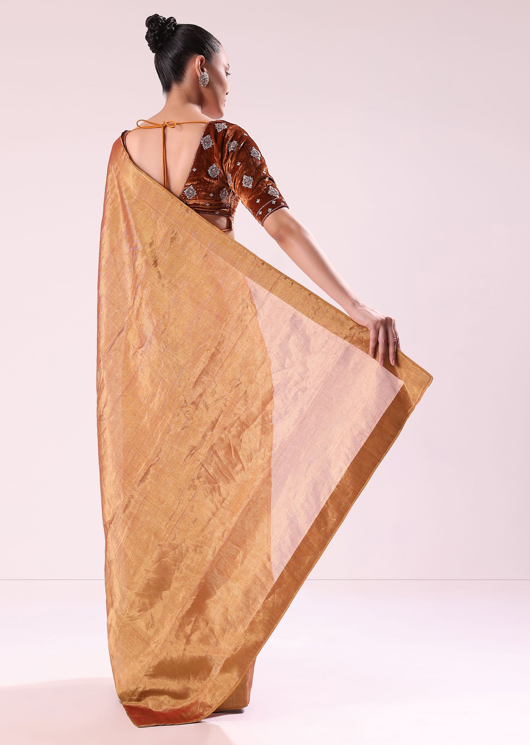 orange_tissue_saree_with_embroidered_rust_orange-sg234030_3_43d77b73-d3de-4df5-9518-6564acb7ff15.jpg