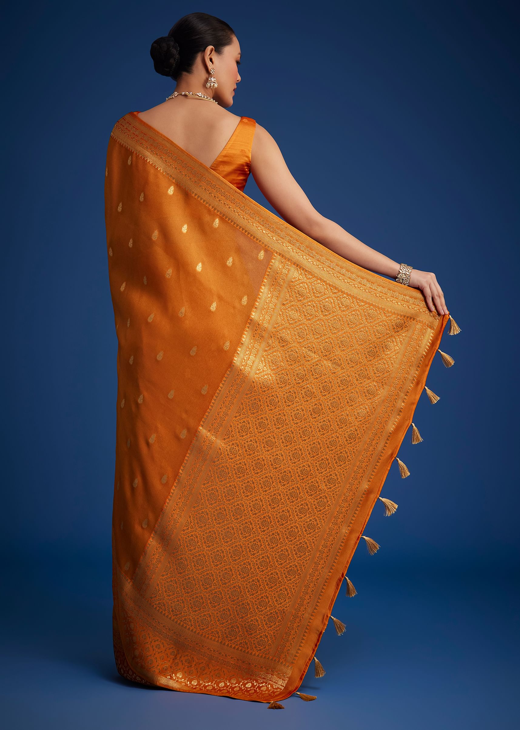 orange_tissue_silk_saree_with_zari_border-sg276492_3_cadb08d9-119f-4ef9-a8c8-09ec9d2aad98.jpg