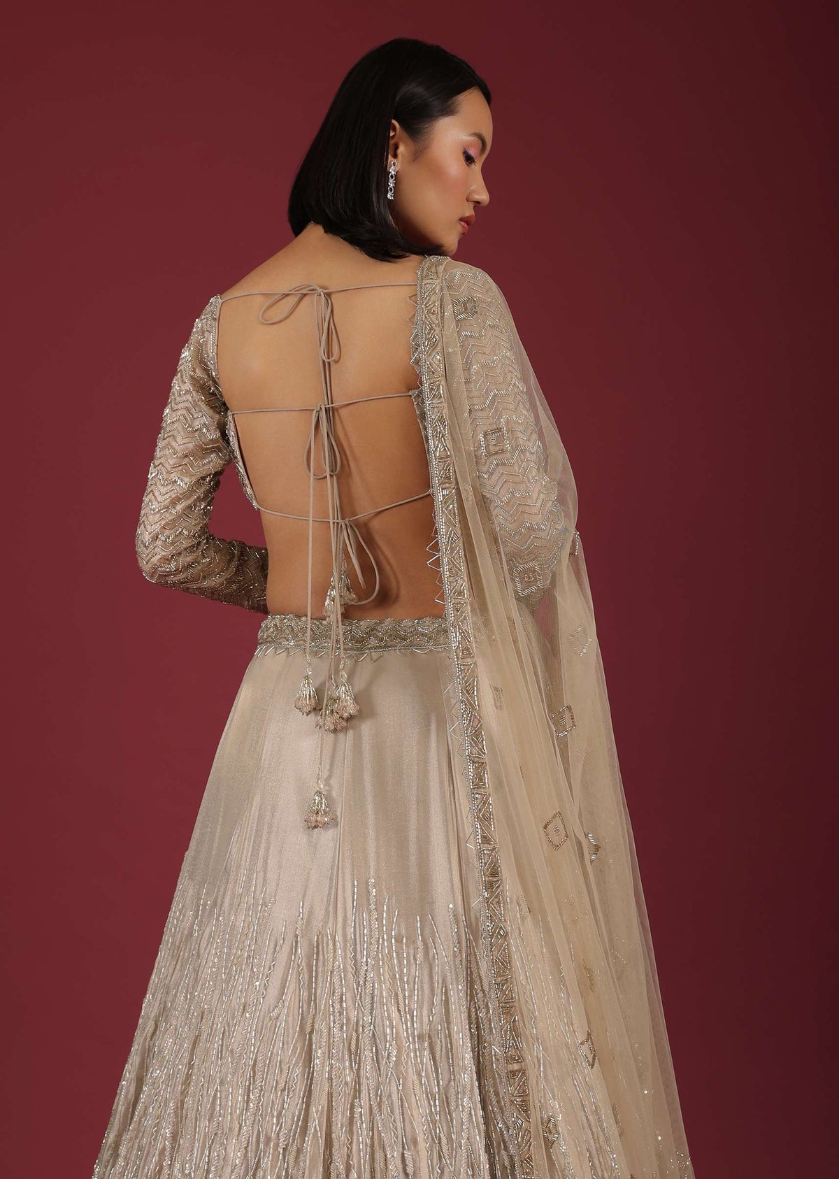 oyster_lehenga_with_a_crop_top-m001i06y-sg102340_8.jpg