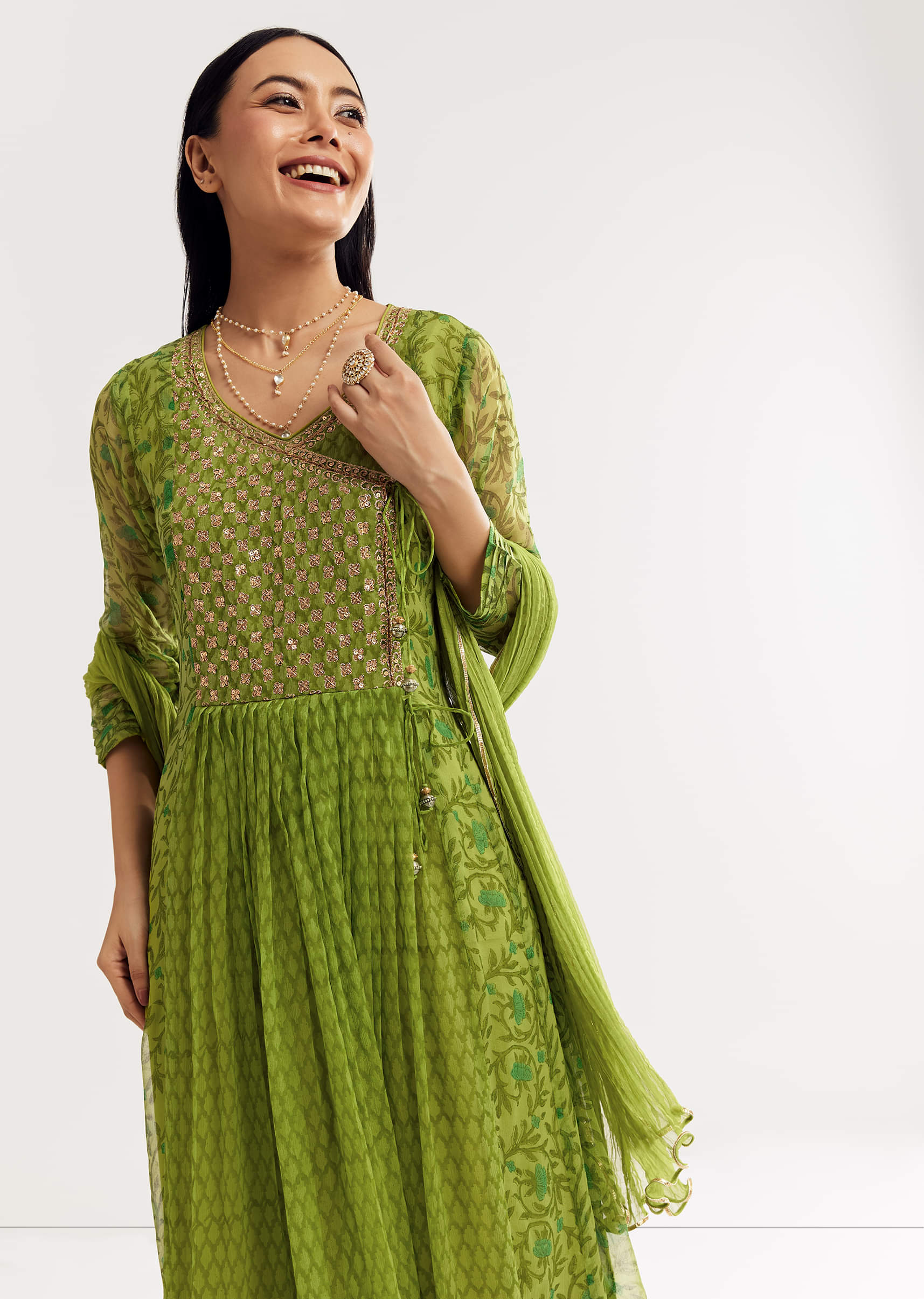 parrot-green-floral-chiffon-anarkali-kurta-set-with-dupatta-sg205445-1_6ebeb732-d274-458d-8e45-e76e3fa5d4c3.jpg