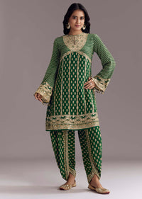 parrot-green-printed-crepe-dhoti-set-with-keyhole-neck-sg325403-1_8b62886d-cd7b-4d0a-91ec-d2c639f0b930.jpg