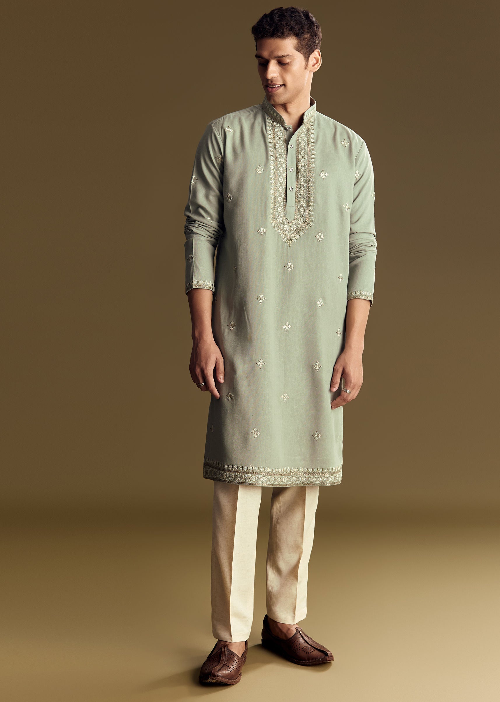 pastel-green-linen-kurta-set-with-sequin-and-resham-embroidery-sg321836-2_c00945fd-fad1-4570-a31c-4ce47c716723.jpg