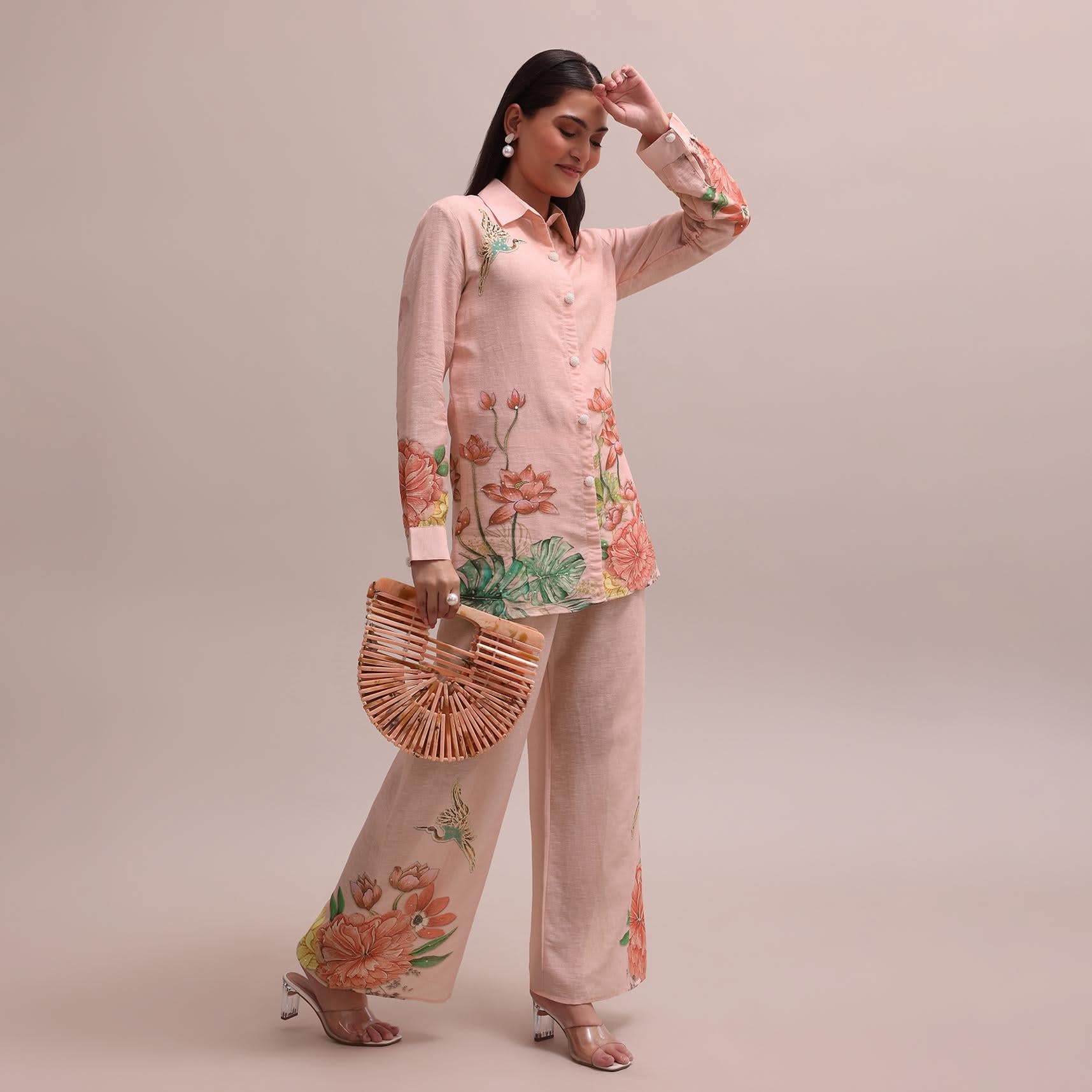 pastel_peach_floral_printed_and_sequin_worked_linen-sg221626_10_06d8ac4d-8659-4b14-8f62-8ed7b62299a6.jpg