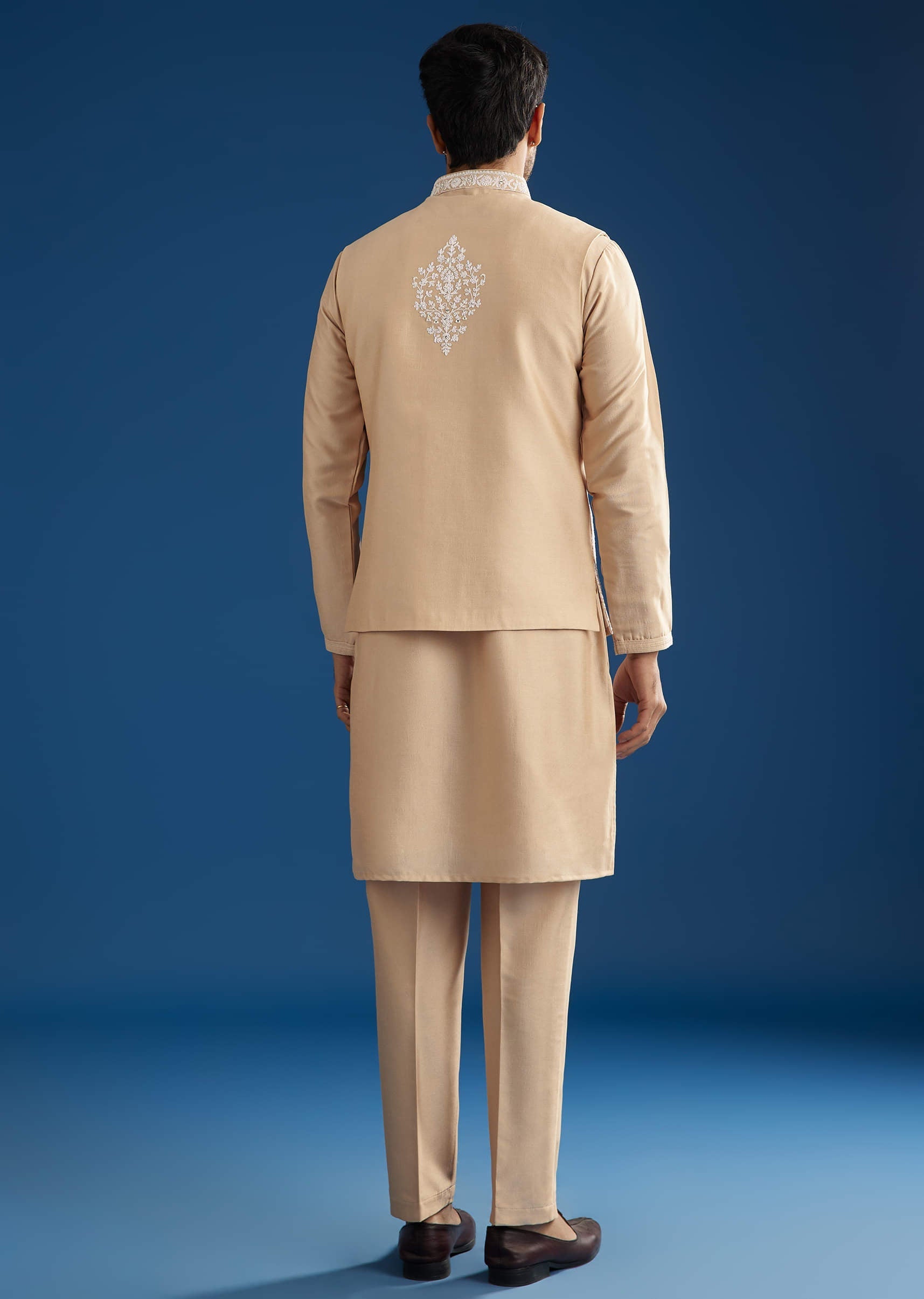 peach-cotton-silk-jacket-kurta-set-with-mirror-and-dori-work-sg309313-6_3b2f9add-0ffd-4fc5-bc3e-a42b4c2aac45.jpg