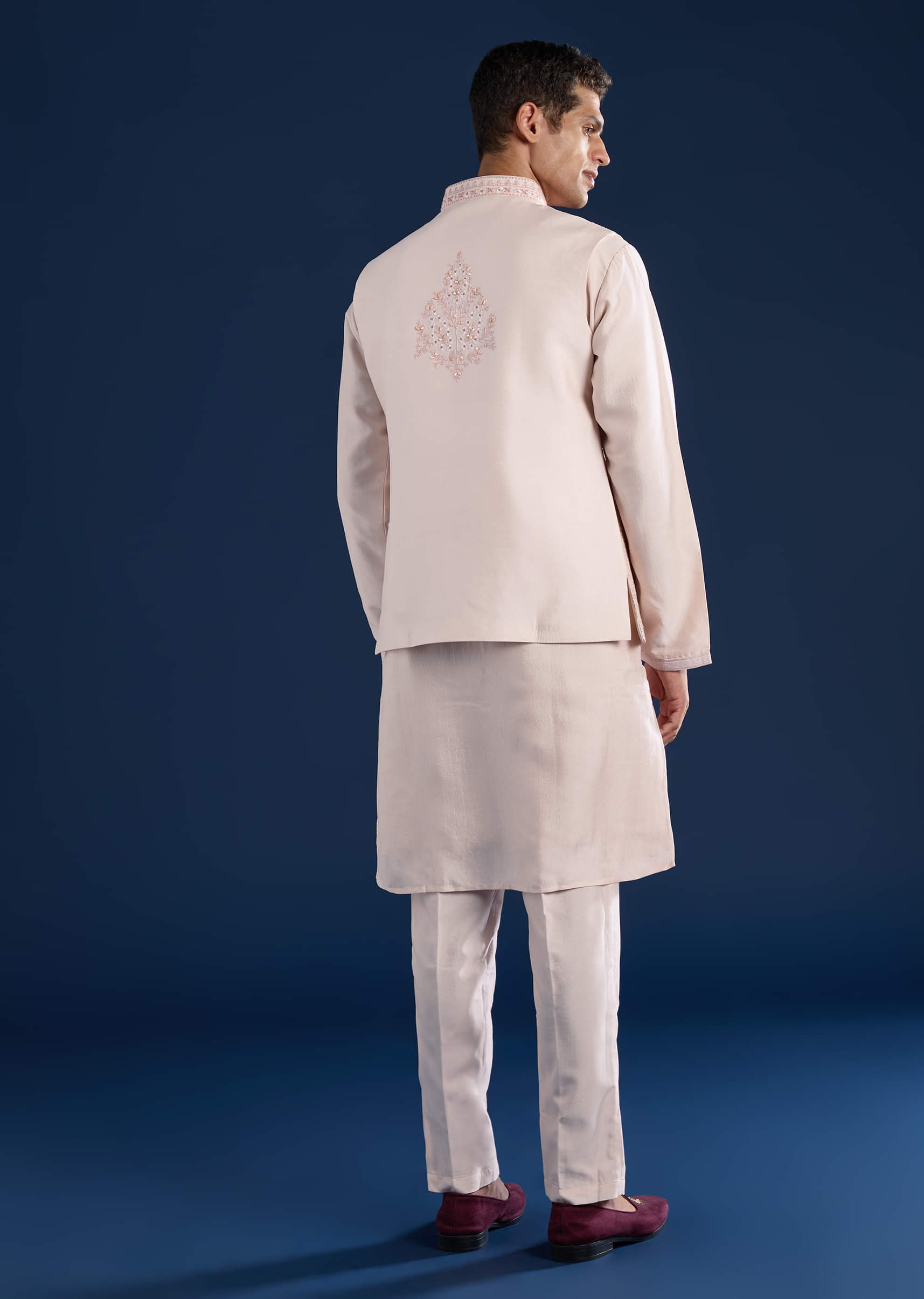 peach-cotton-silk-jacket-kurta-set-with-mirror-work-sg330462-5_1.jpg