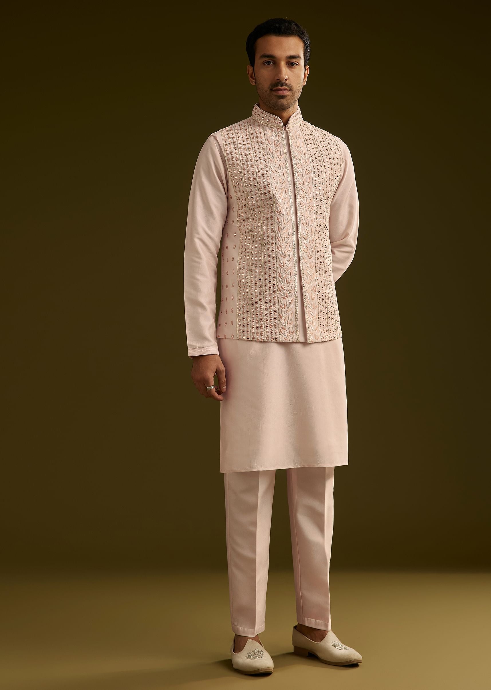 peach-cotton-silk-kurta-with-mirror-threadwork-jacket-sg309401-4_0dc7e26e-f24f-4ee2-920f-30449038f609.jpg
